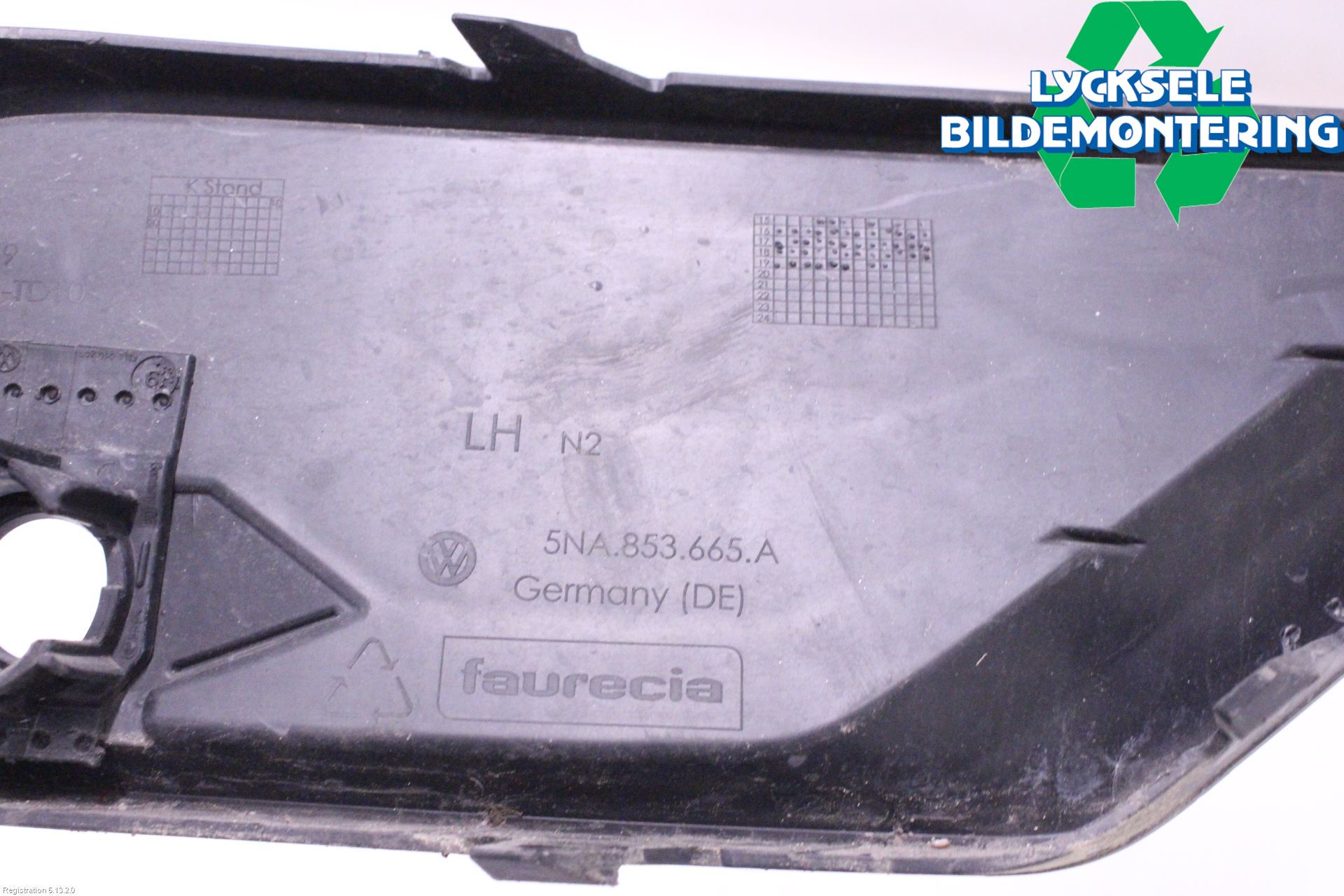Volkswagen VW TIGUAN 16-24 Stötfångardel Bak Vä