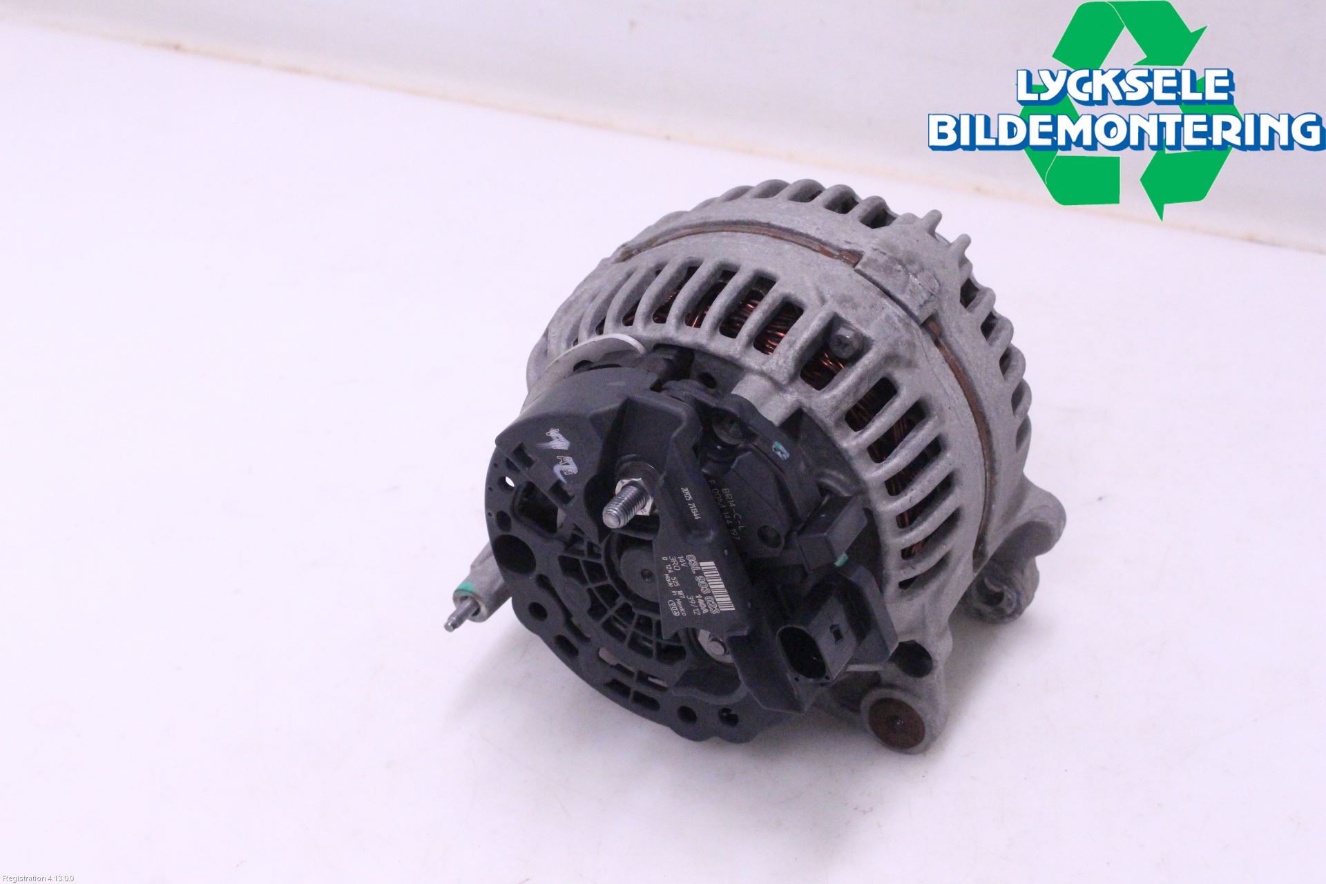 Volkswagen VW GOLF VI 09-13 Generator