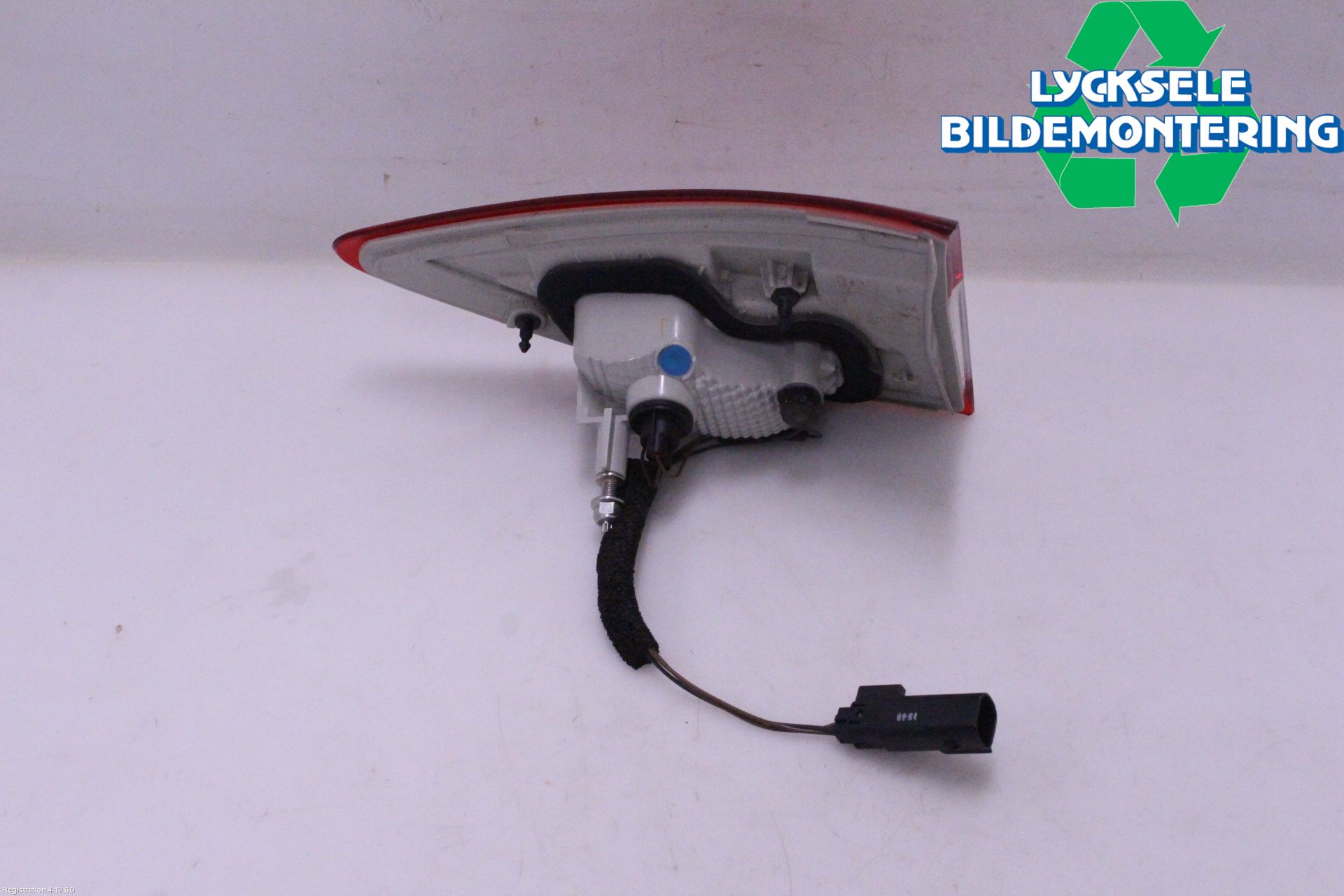 Ford KUGA 13-16 Bakljus Lucka Vä