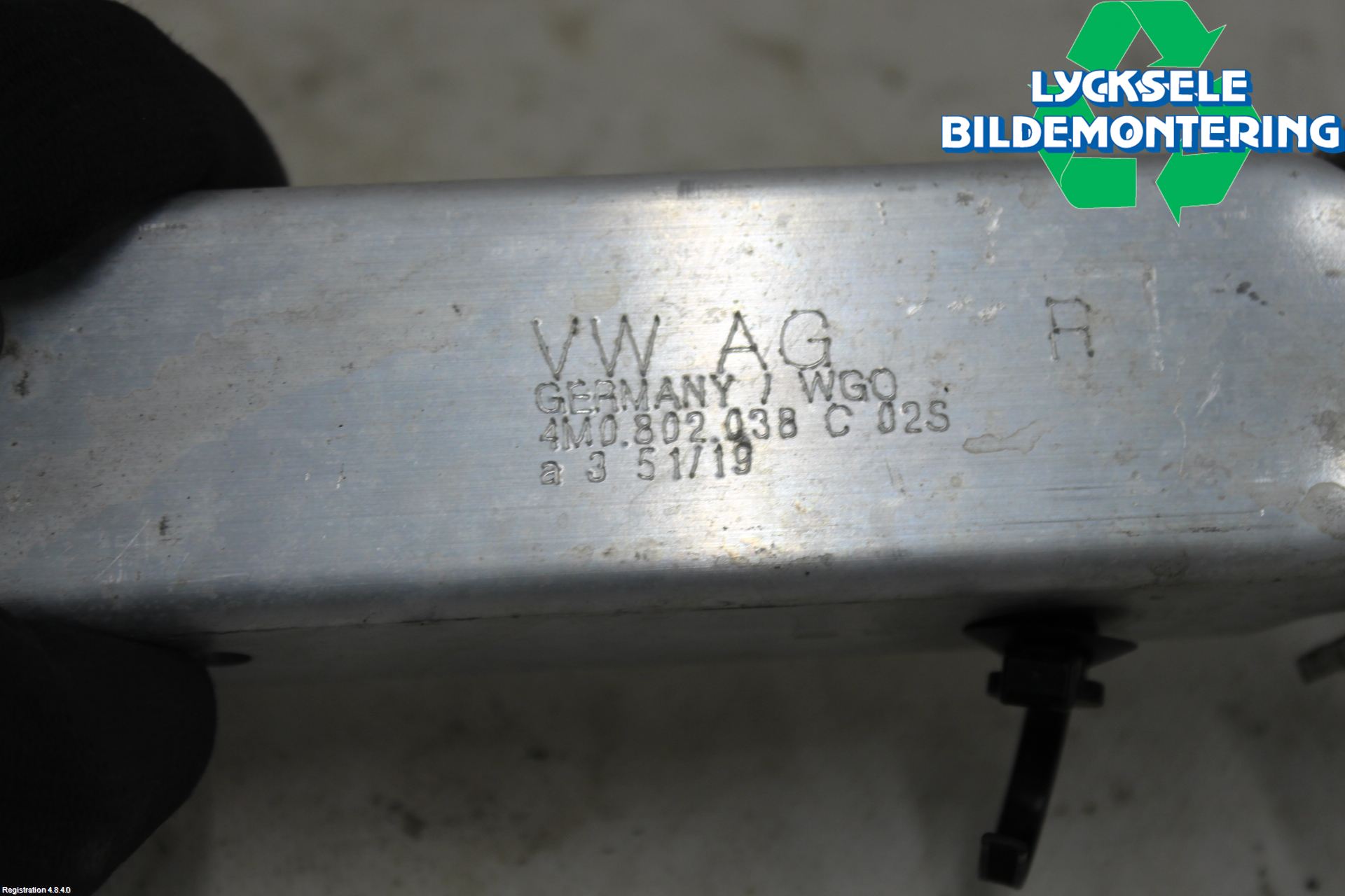 Audi Q8/SQ8 4M 19- Stötfångarbärjärn Fram