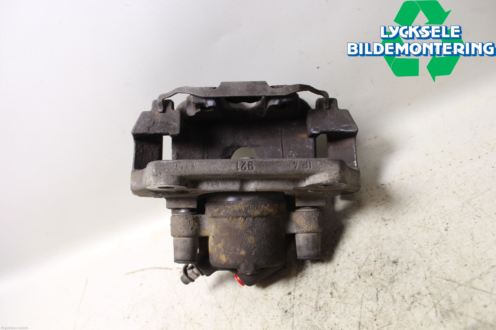 BMW 3 E90/91 SED/TOU 05-12 Bromsok Fram Vänster