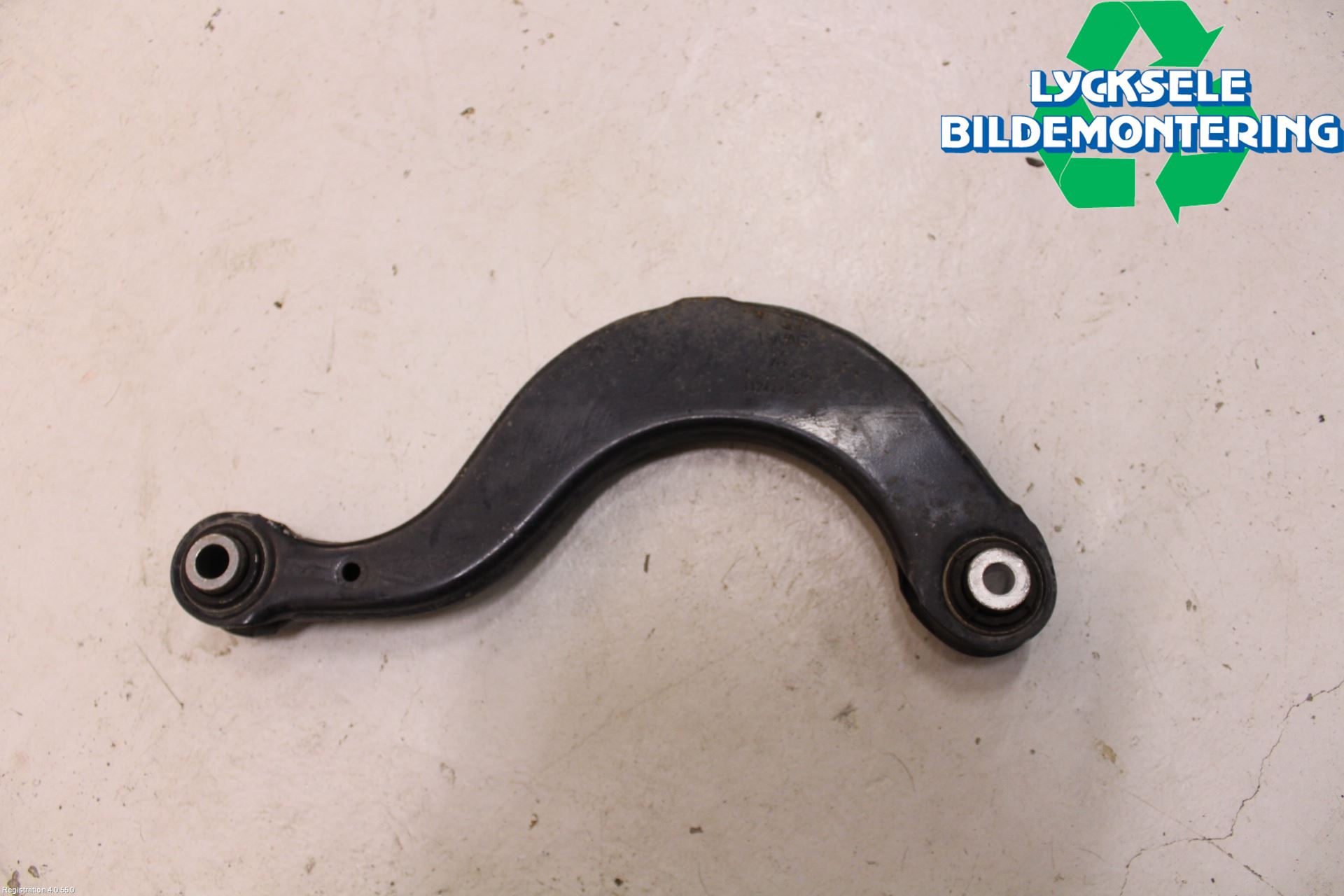 Volkswagen VW GOLF / E-GOLF VII 13-20 Bärarm Bak Vänster