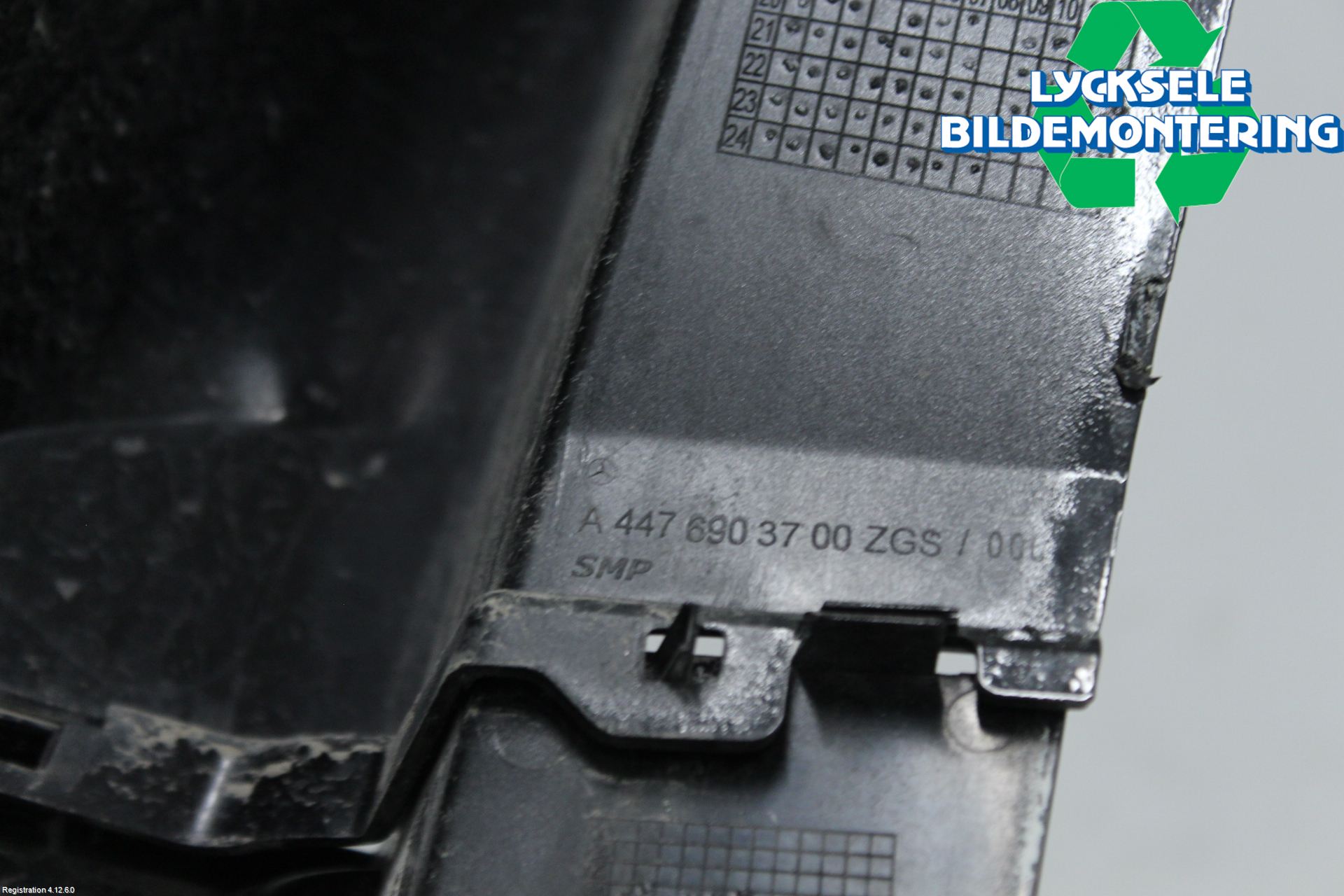 Mercedes-Benz MB VITO/V-KLASS (W640,W447,W448) 14- Skärm Hörn Utfyllnad Bak