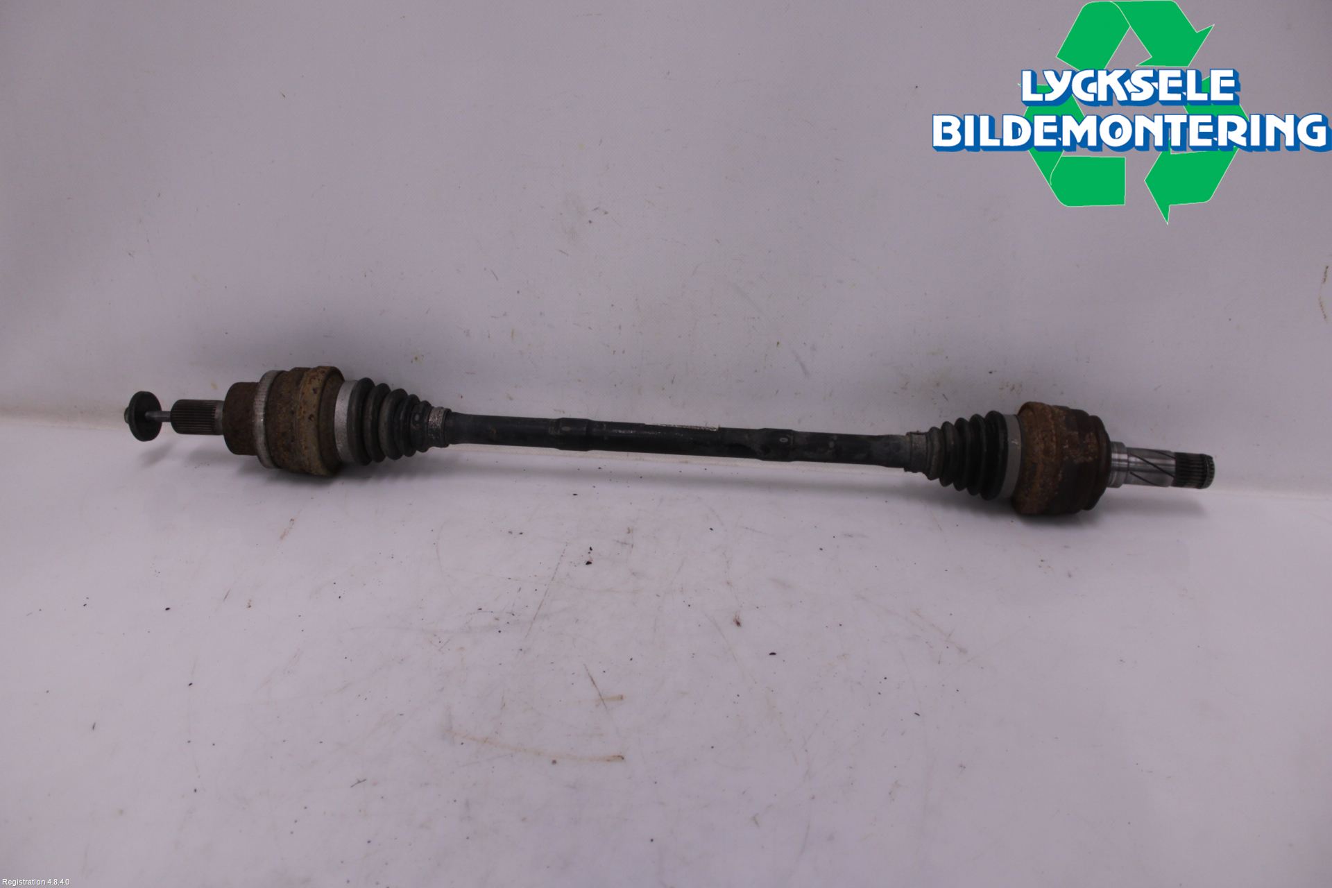 Volvo XC70 08-13 Drivaxel Bak Vänster