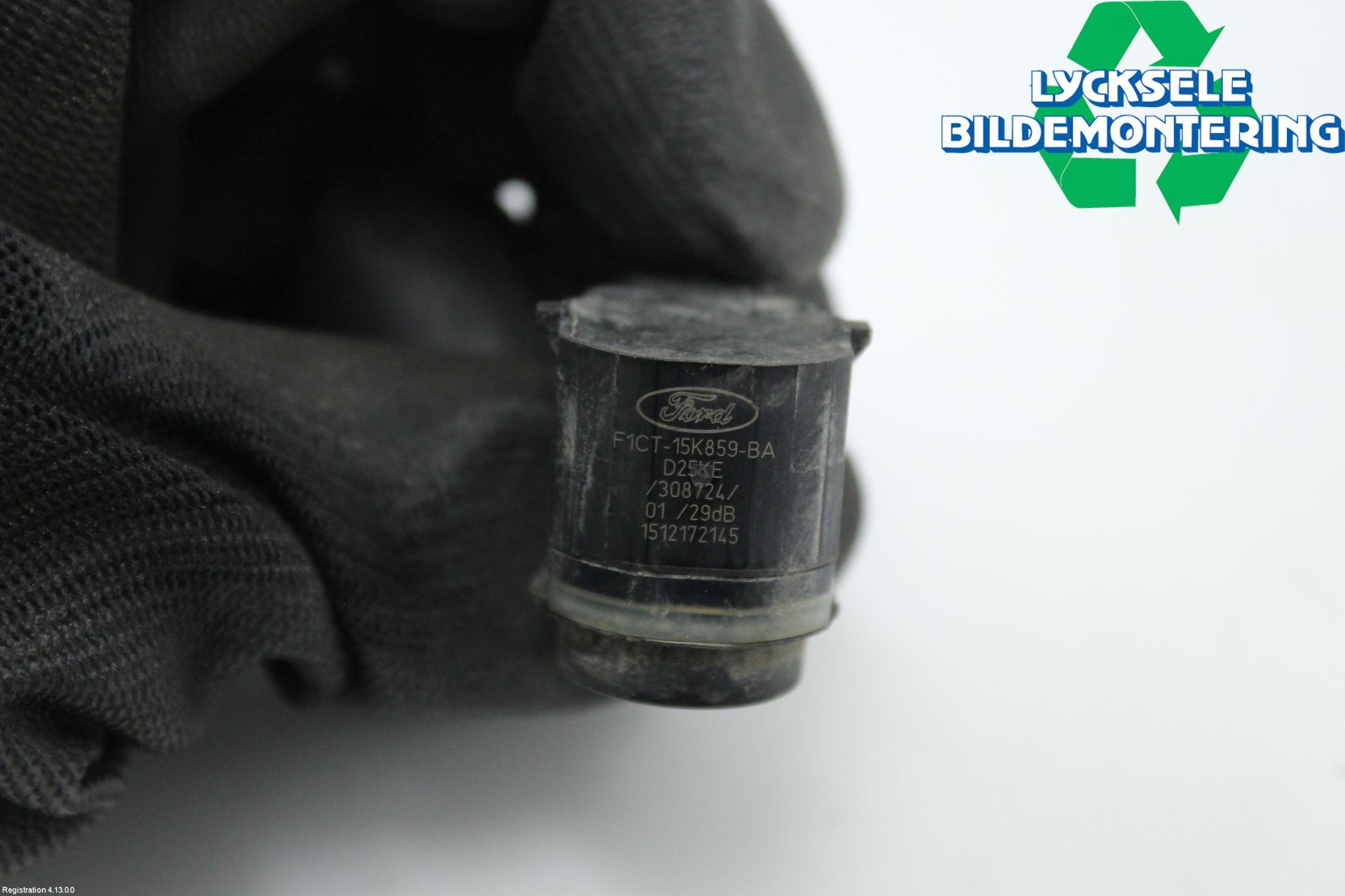 Ford FOCUS 15-18 Parkeringshjälp Backsensor
