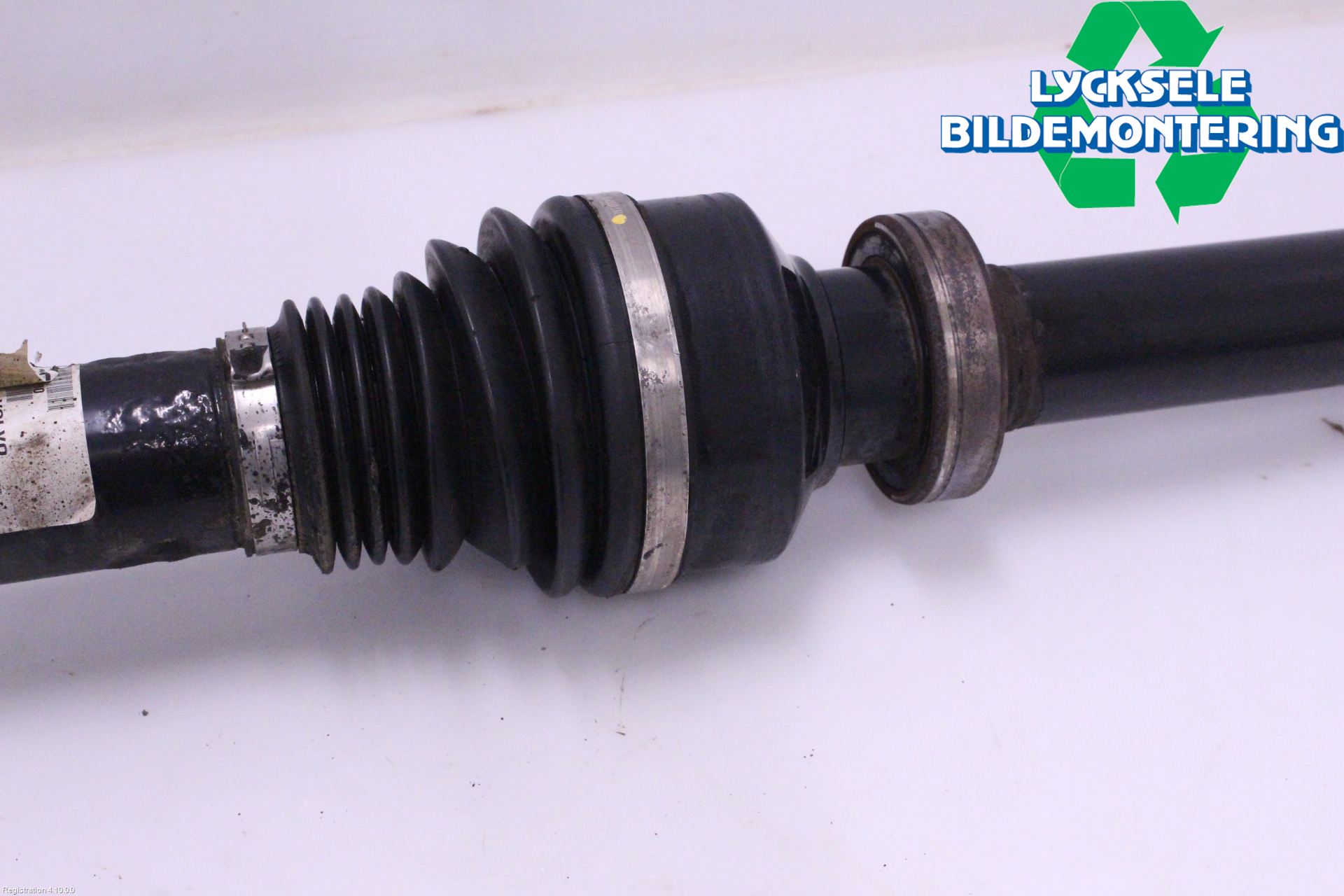 Volvo XC70 08-13 Drivaxel Fram Höger