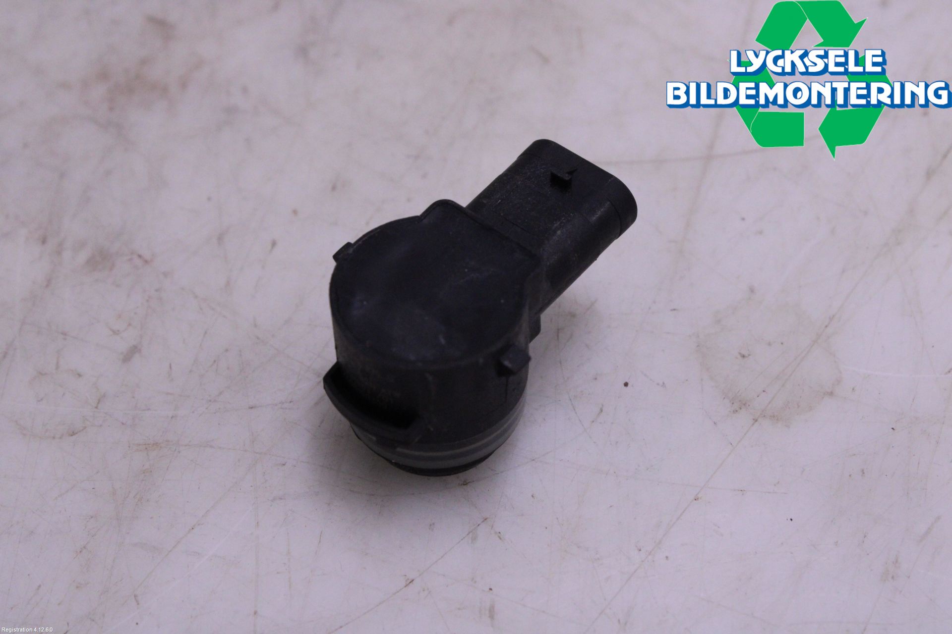 Audi A4/S4 B9 20- Parkeringshjälp Backsensor