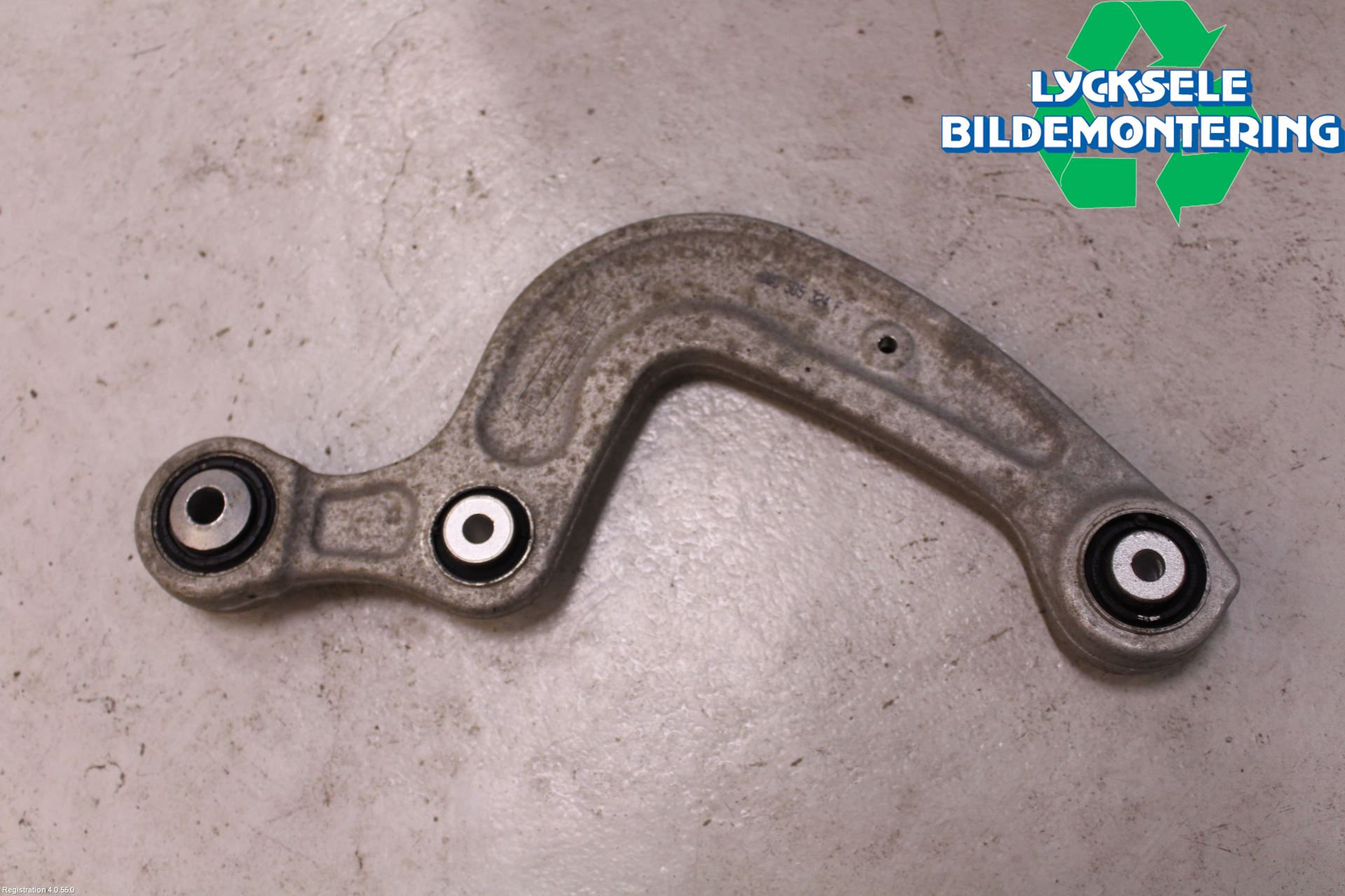 Audi A4/S4 B9 16-19 Bärarm Bak Höger