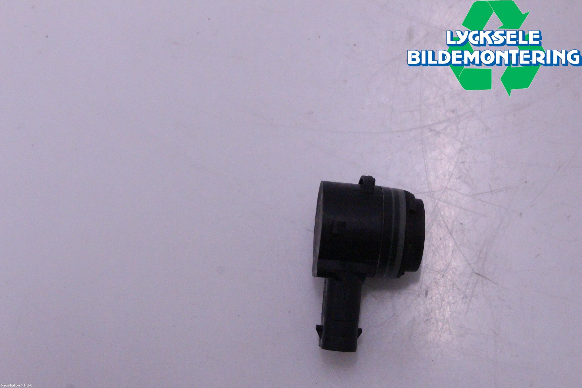 Volkswagen VW PASSAT 15-19 Parkeringshjälp Frontsensor