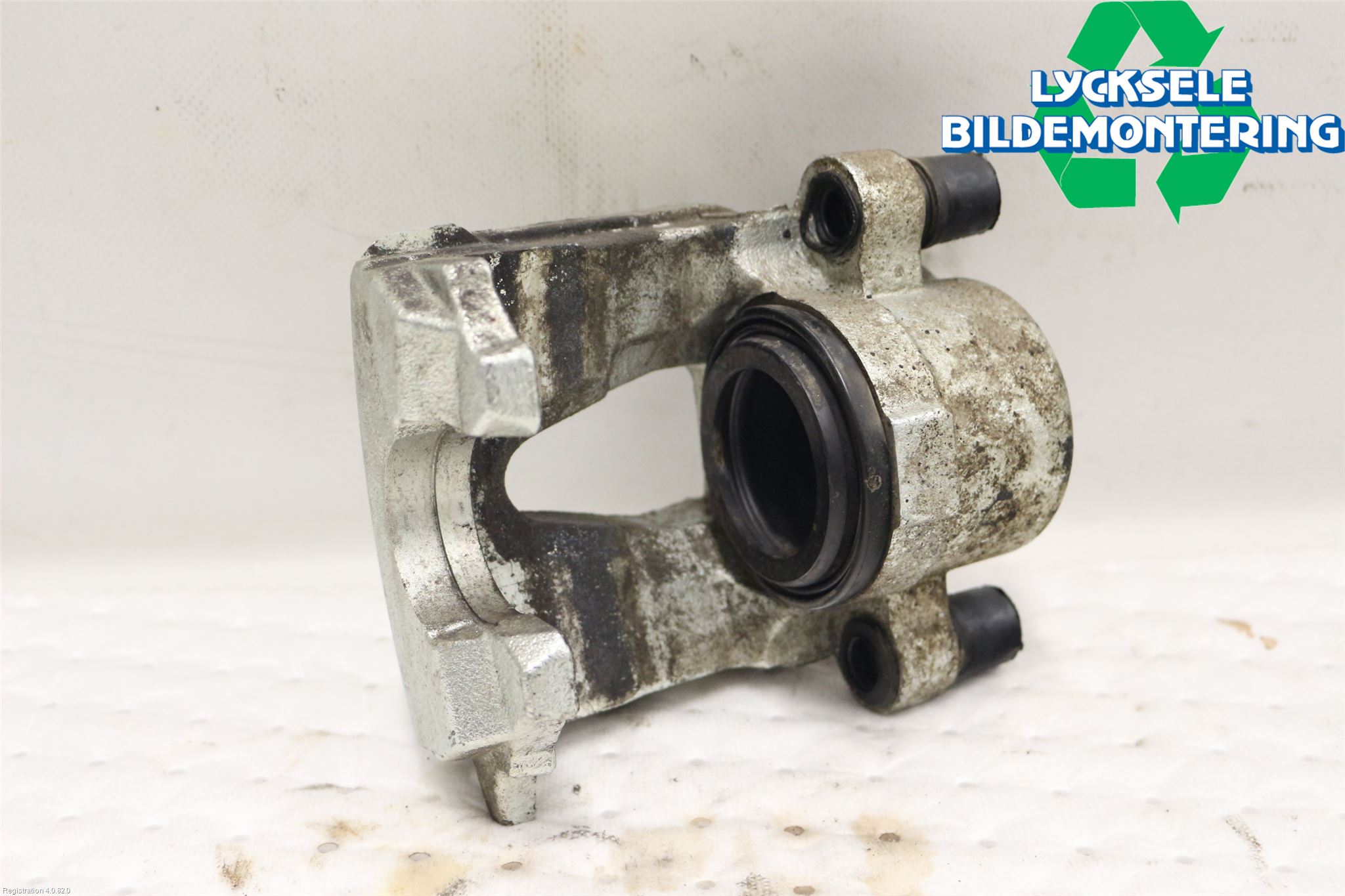 Skoda KAMIQ 20- Bromsok Fram Vänster