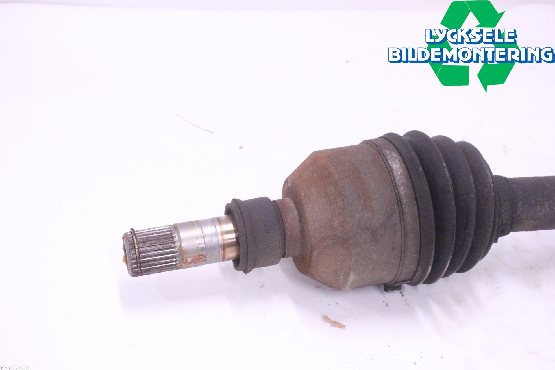 Saab 9-3 VER 2 Drivaxel Fram Höger