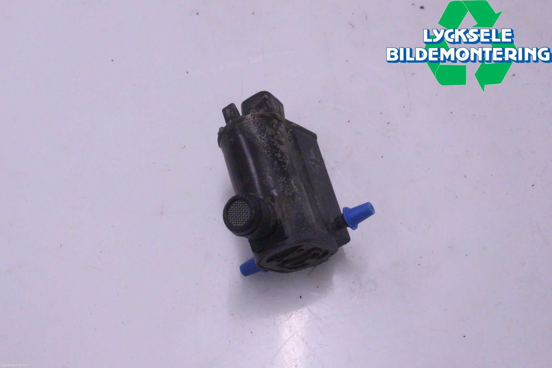 Kia SORENTO 10-14 Spolarpump Vindruta