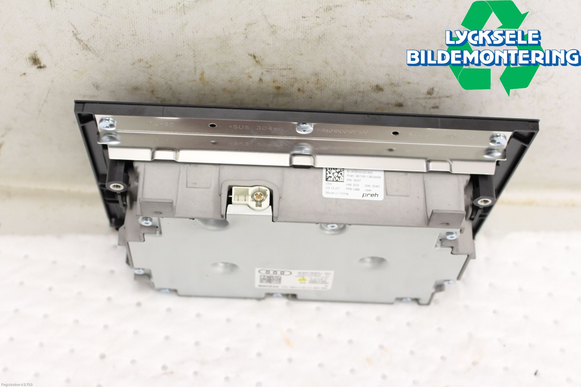 Audi A6 F2/C8 19- Kontrolldisplay