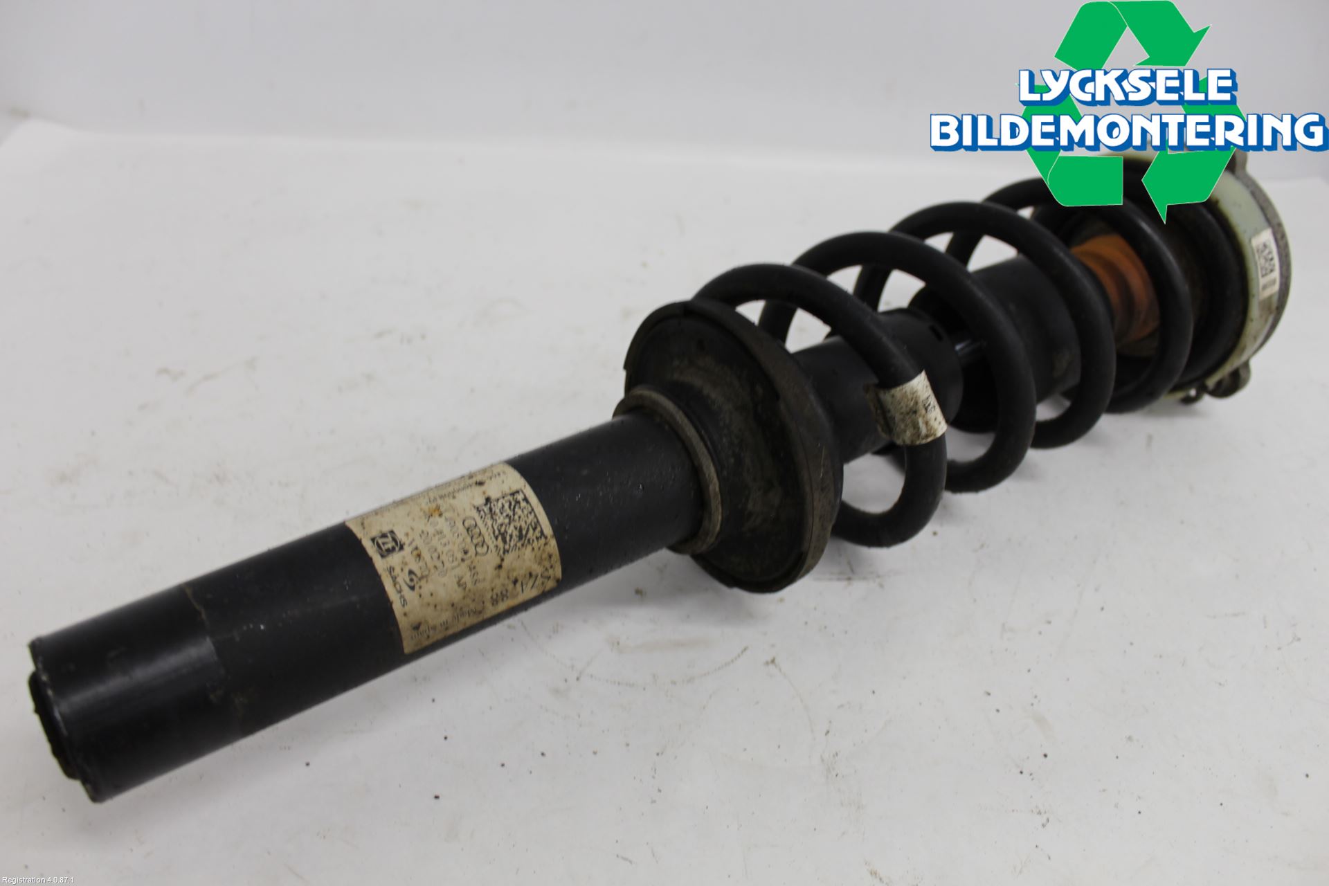 Audi A6 F2/C8 19- Fjäderben Fram Vänster