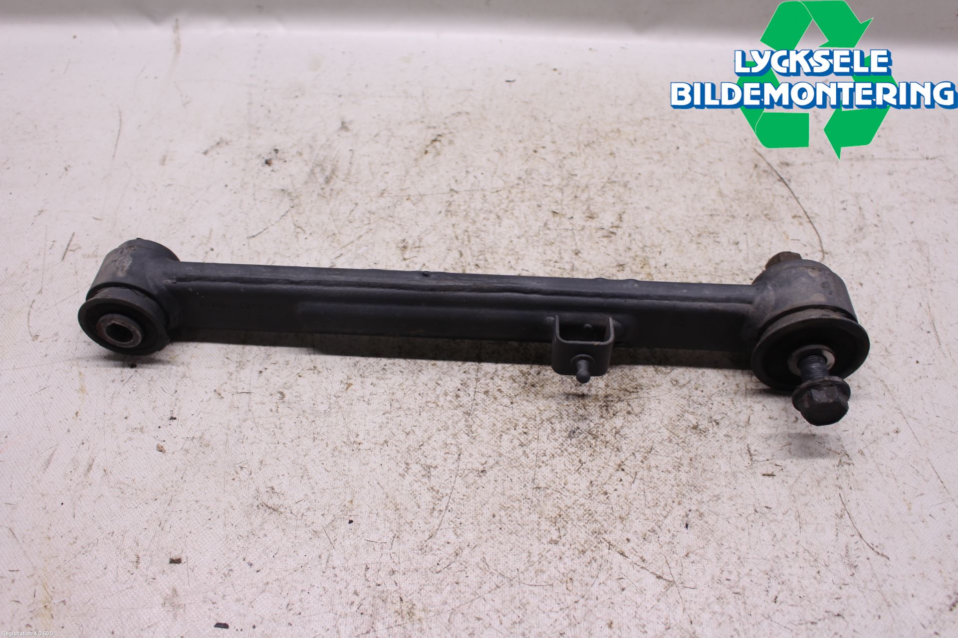 Dodge PICK UP RAM 81- Bärarm Bak Vänster