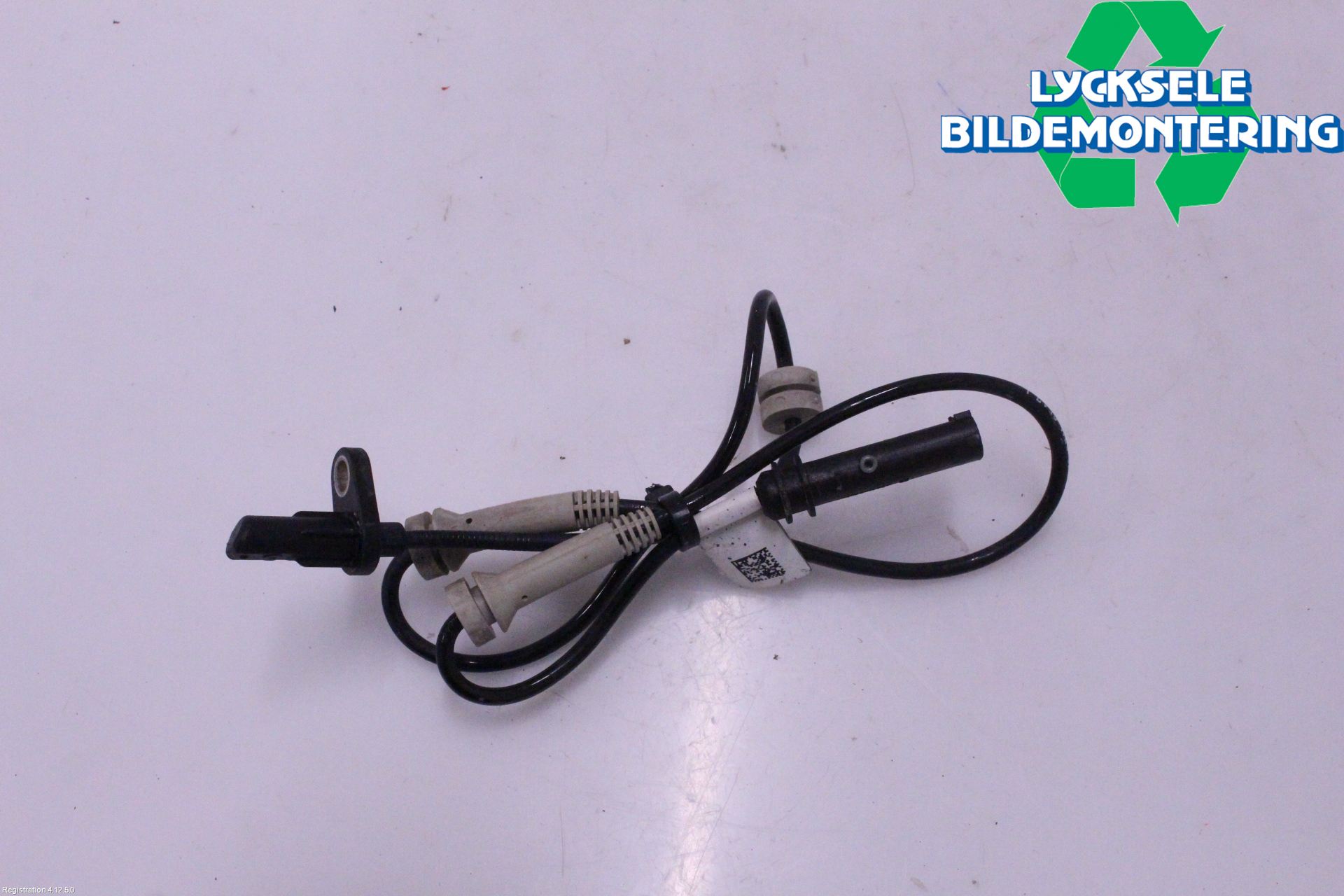 BMW 5 G30/G31/F90 17-23 Abs Sensor