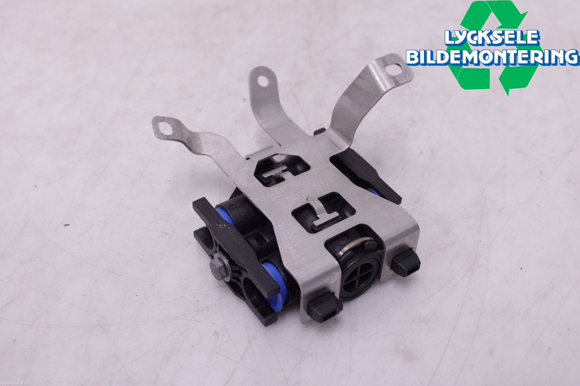 BMW 5 G30/G31/F90 17-23 Termostat