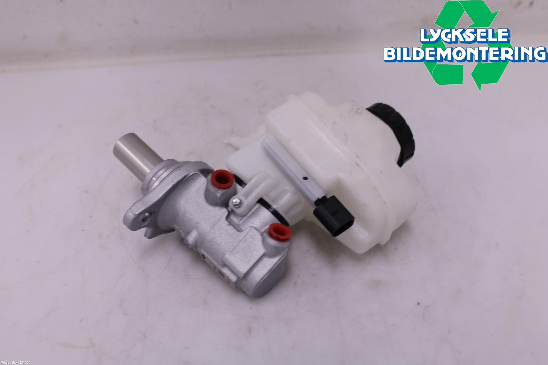 Volkswagen VW TIGUAN 24- Broms Huvudcylinder