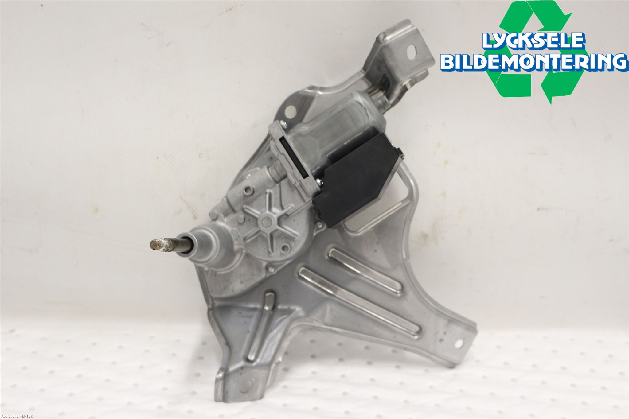 Toyota YARIS XP130 15-20 Torkarmotor Baklucka