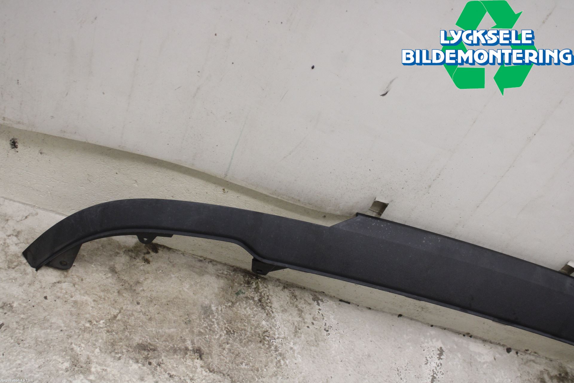 Audi Q3 F3 19- Spoiler Bak