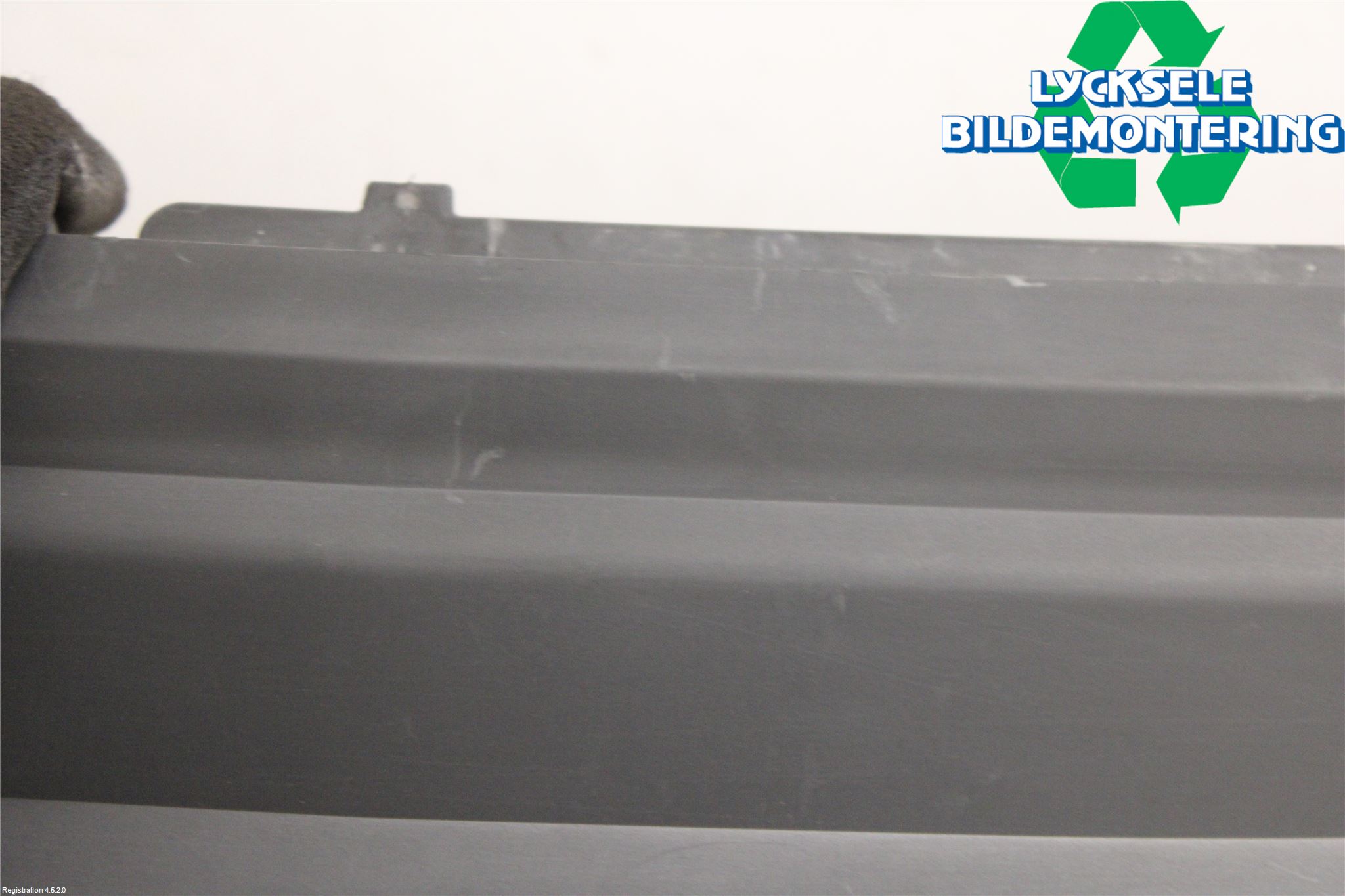 Ford KUGA 08-12 Grill Komp