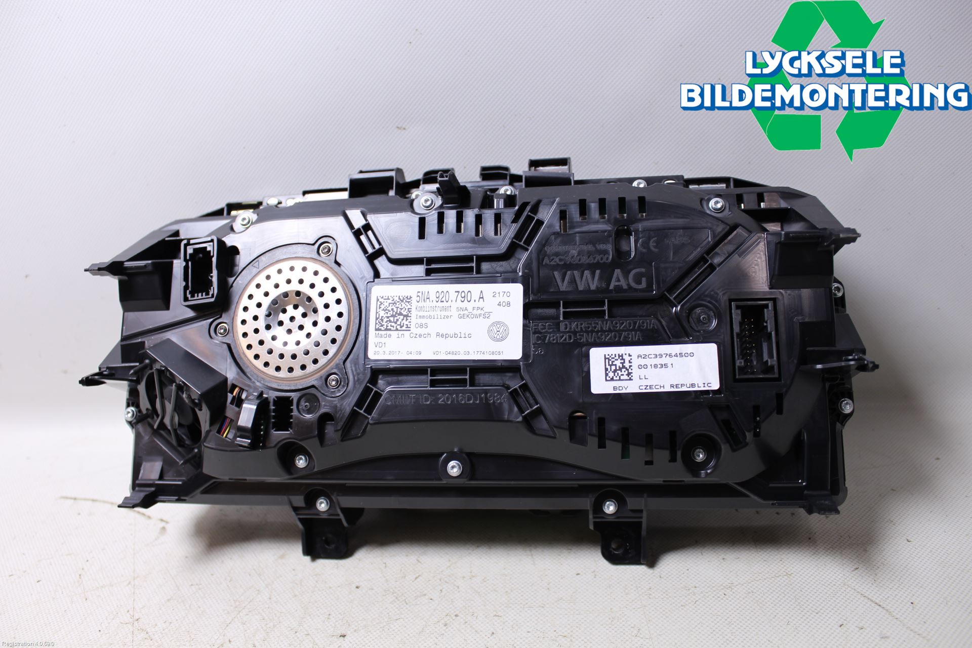 Volkswagen VW TIGUAN 16-24 Instrument Komb