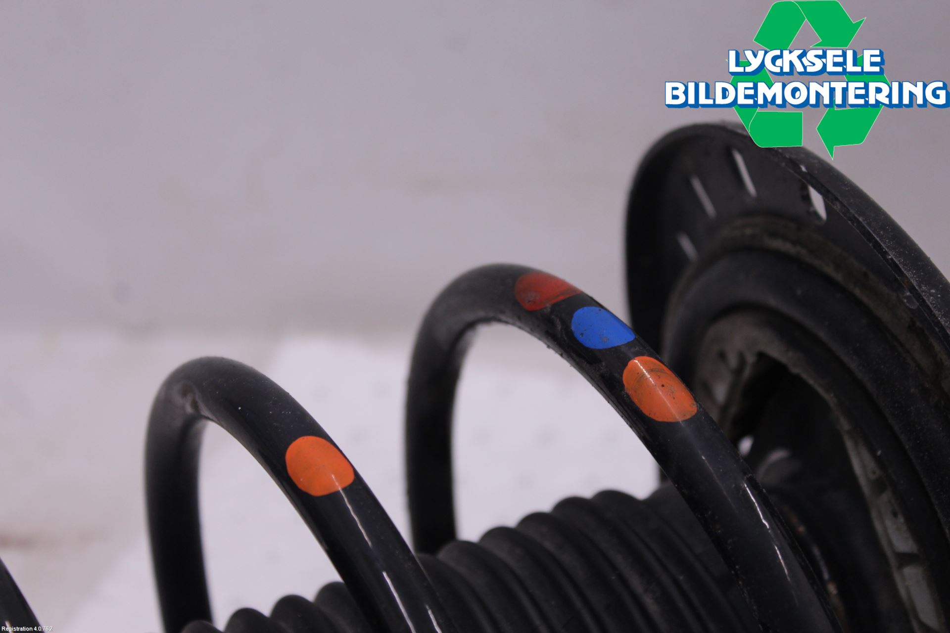 Peugeot 2008/E-2008 20- Fjäderben Fram Höger