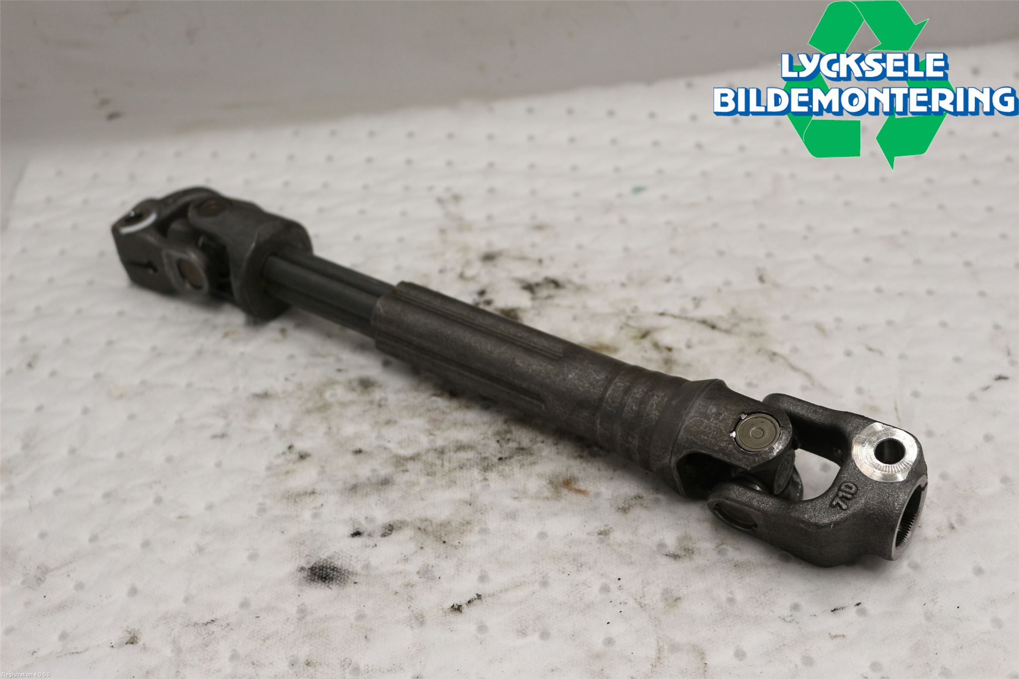 Audi A1 19- Rattaxelknut