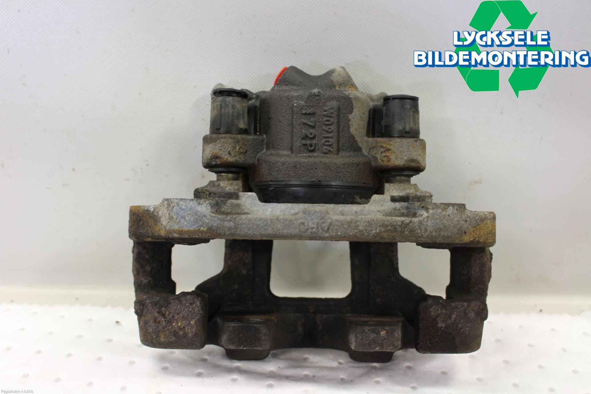 BMW 1 F20/F21 11-19 Bromsok Fram Höger