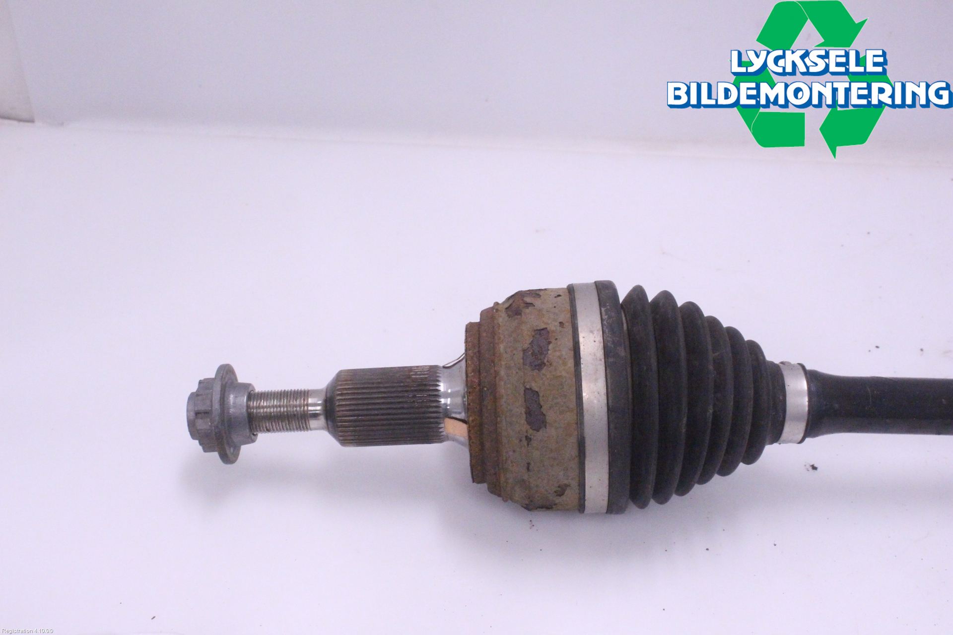 Volkswagen VW TRANSP/CARAVELLE (T7) 22-24 Drivaxel Fram Höger