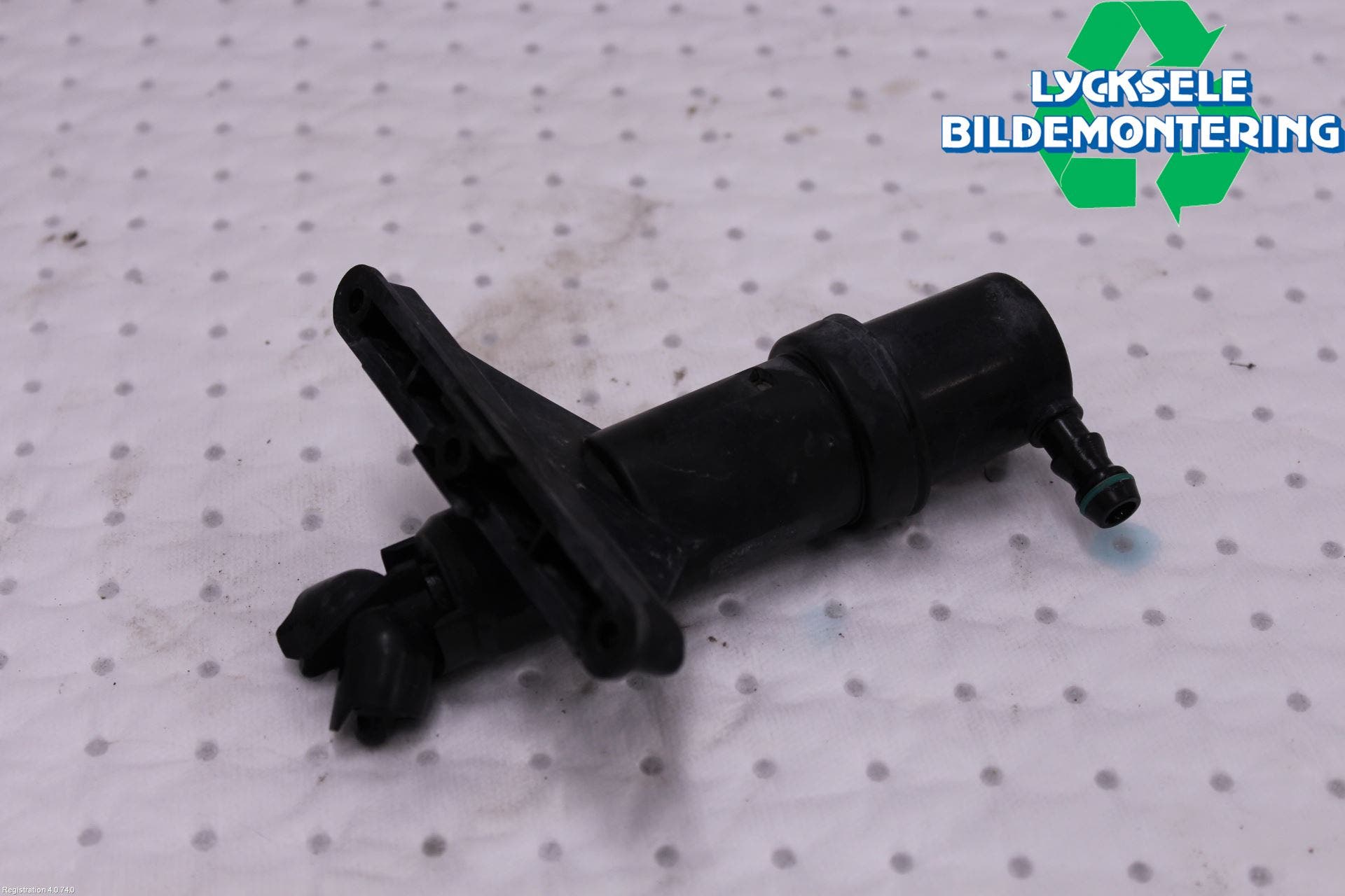 BMW 5 E60/61 Sed/Tou 02-10 Spolarmunstycke Strålkastare