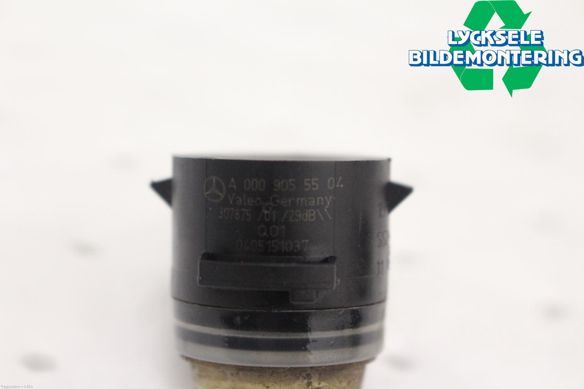Mercedes-Benz MB C-KLASS (W205) 14-21 Parkeringshjälp Frontsensor