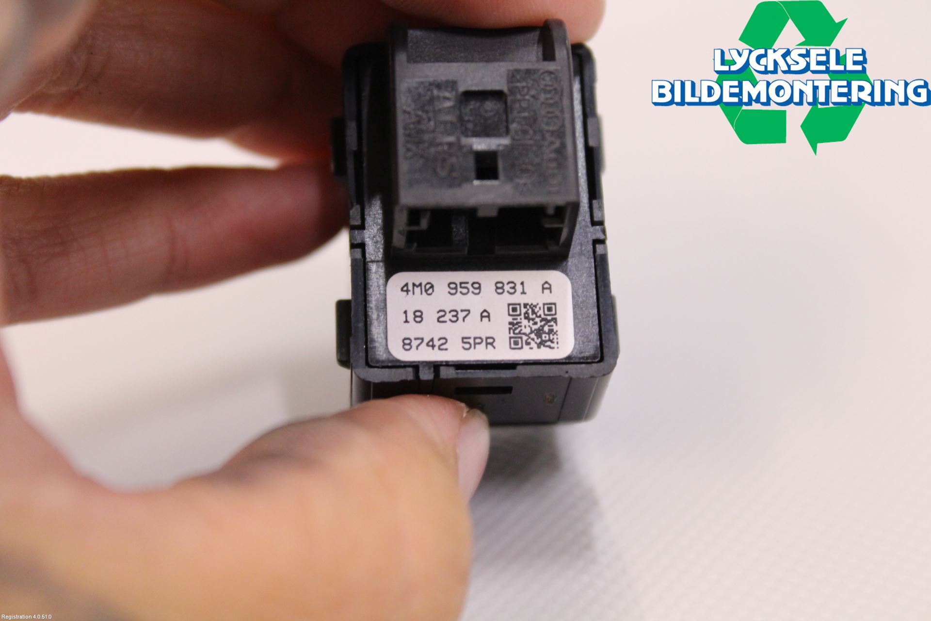 Audi Q8/SQ8 4M 19- Strömställare Baklucka