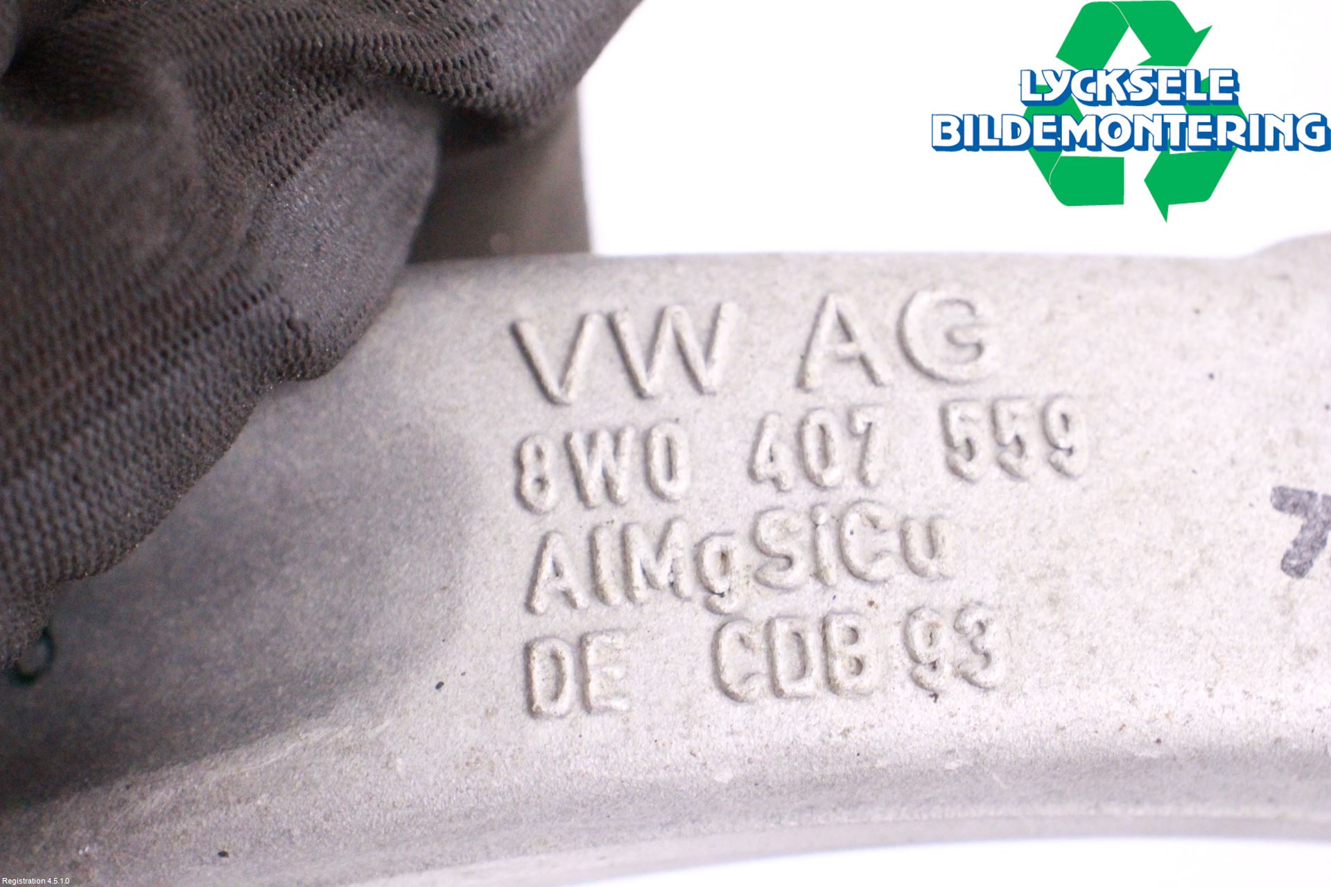 Audi A4/S4 B9 20- Styrspindel Lagerhus Vä