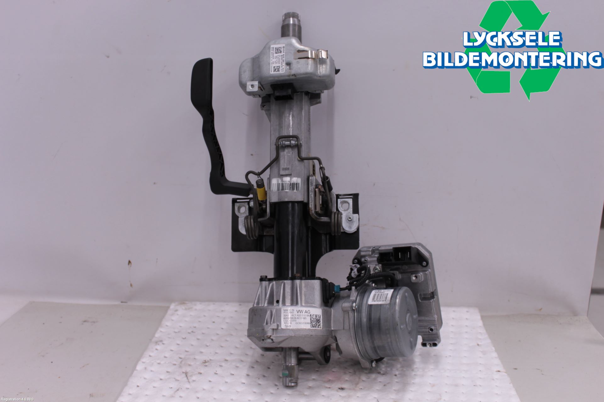 Skoda FABIA 15-21 Rattaxelagg Med Inb Servo