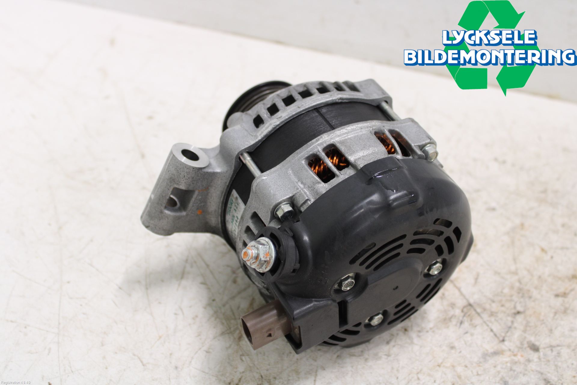 Isuzu D-MAX Generator