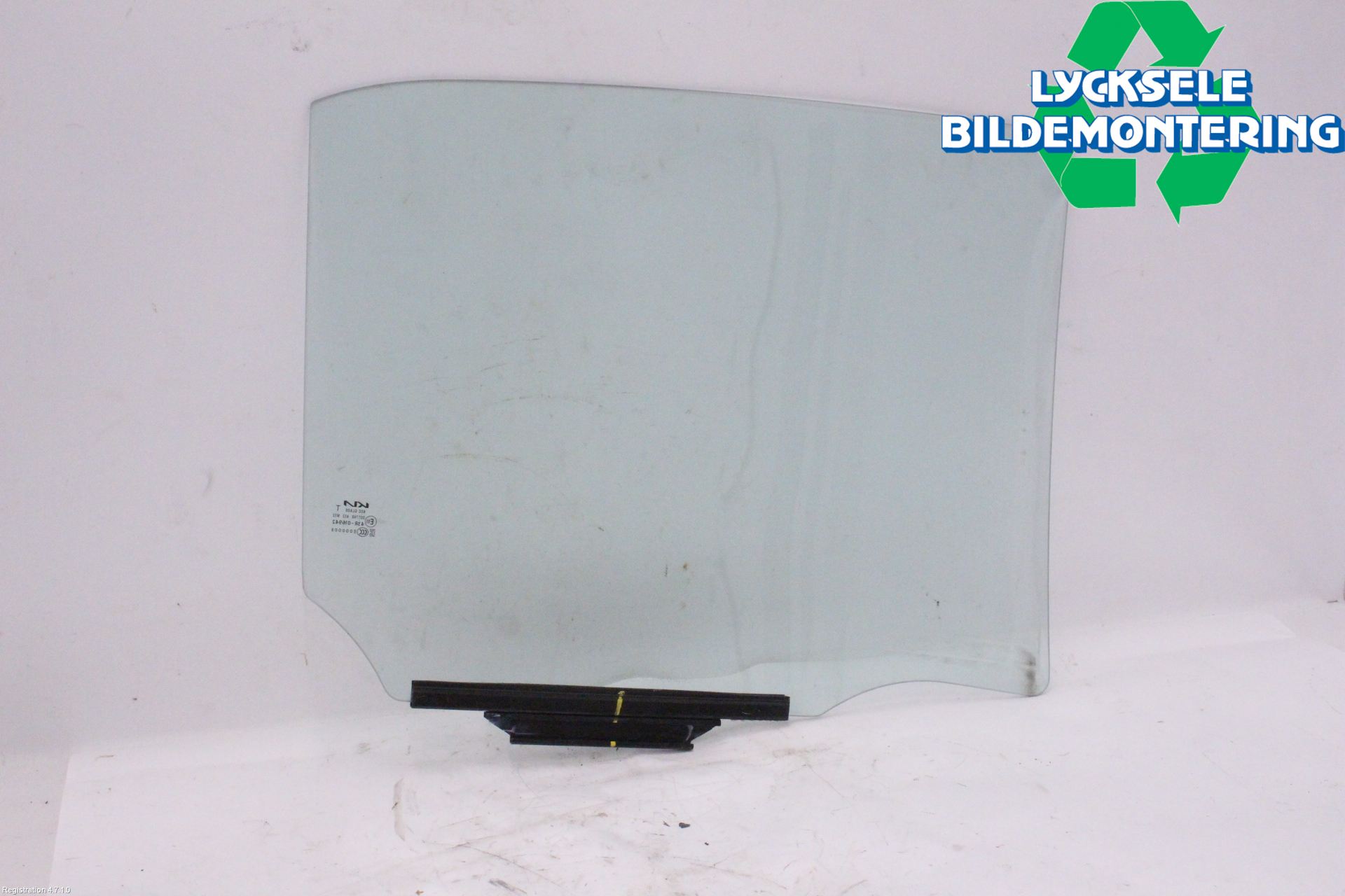 Kia PICANTO 17- Dörruta Bak Vänster