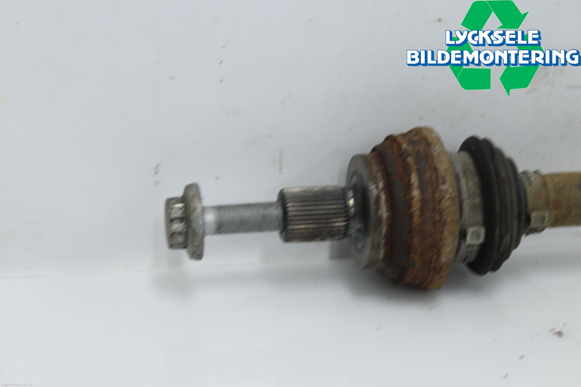 Audi A3/S3 8V 13-20 Drivaxel Bak Vänster