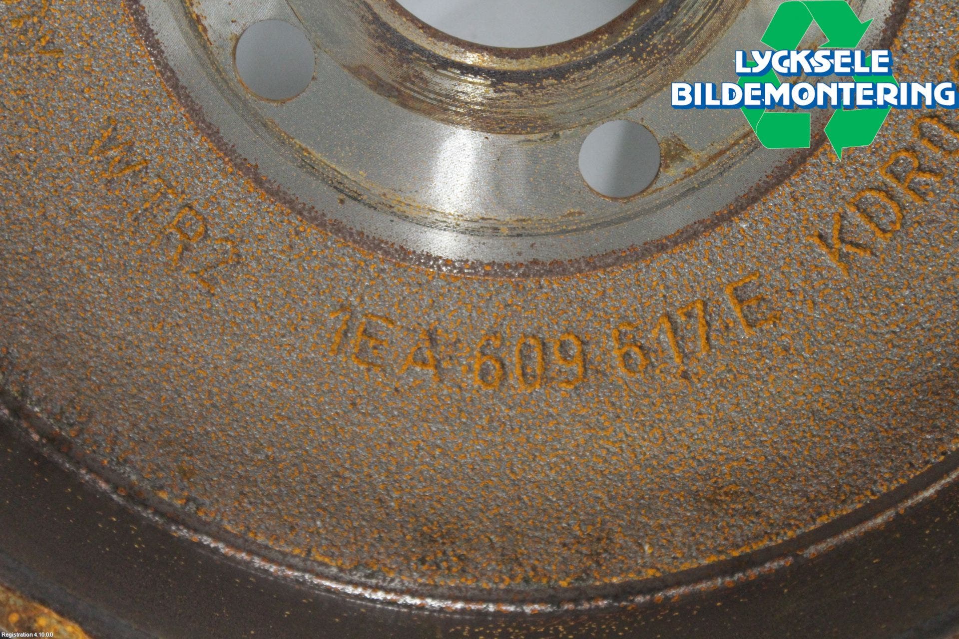 Volkswagen VW ID.4 21- Bromstrumma Fram