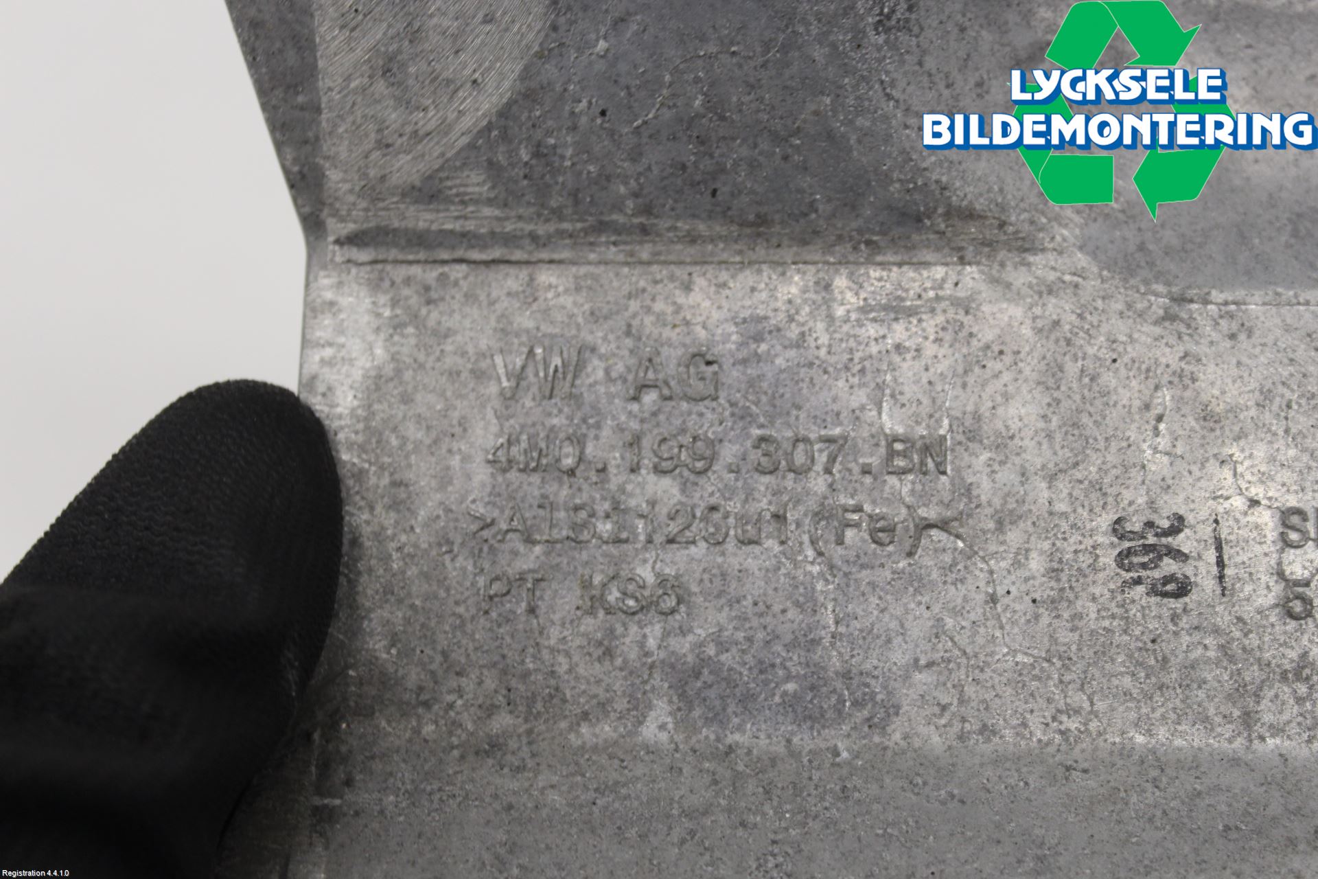 Audi A4/S4 B9 20- Motorfäste