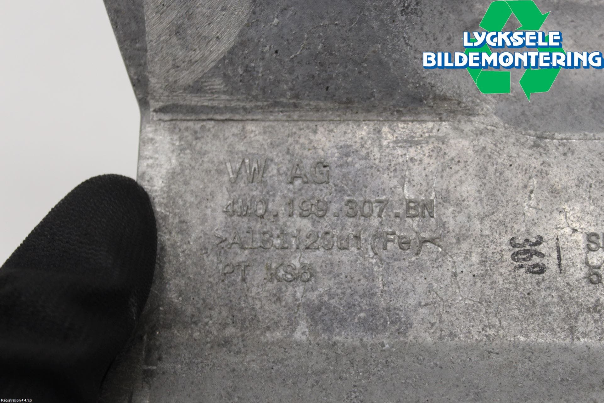 Audi A4/S4 B9 20- Motorfäste