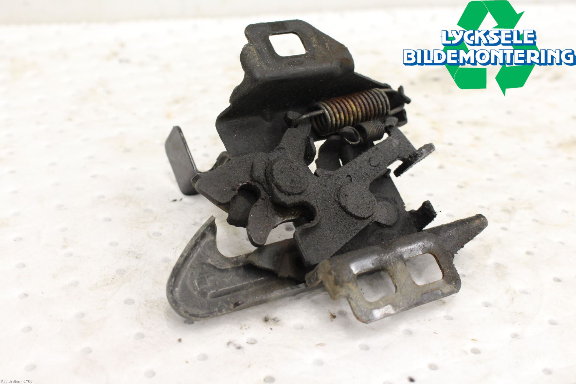 Cadillac ESCALADE Huvlås