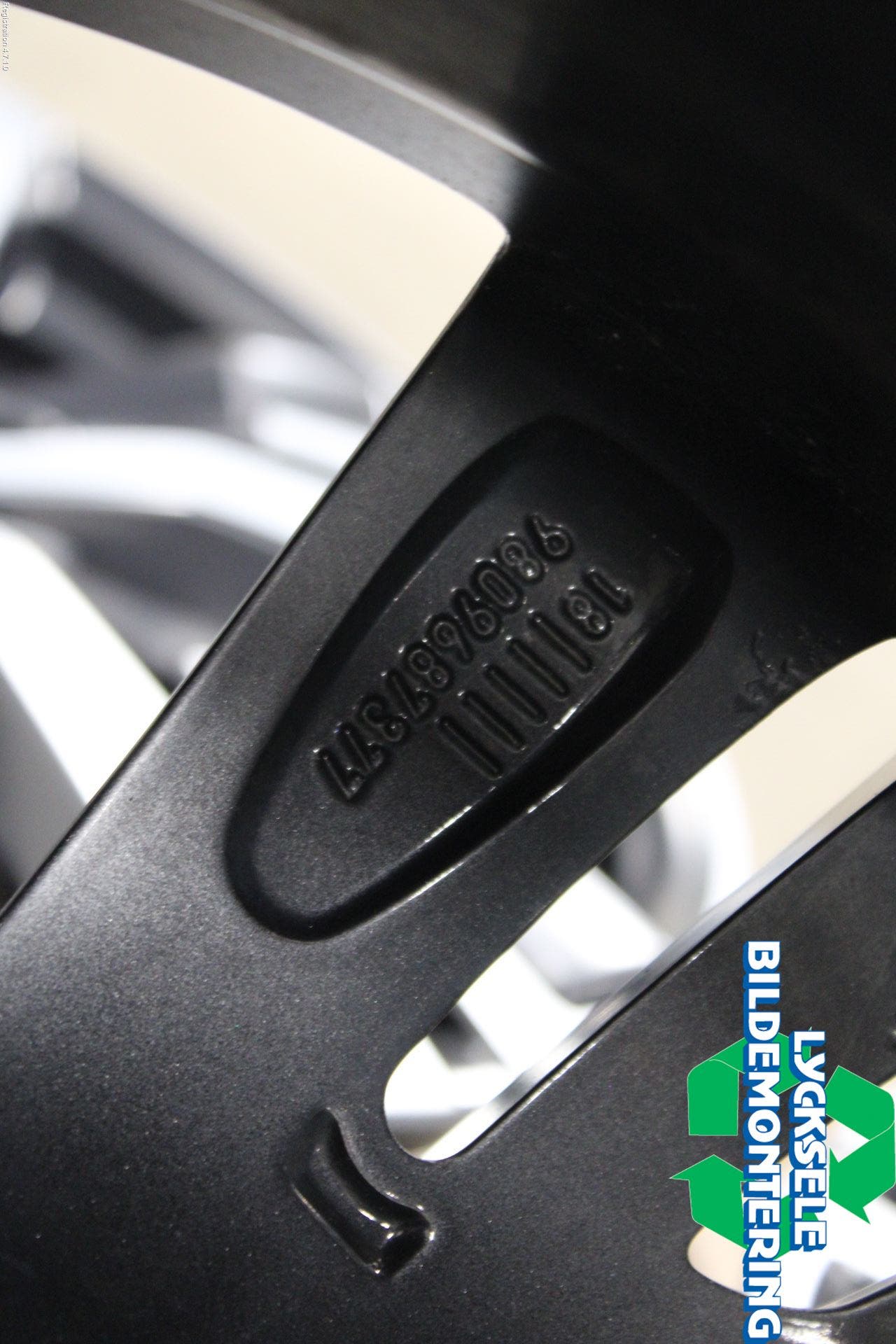 Peugeot 3008 17-24 Fälg Aluminium