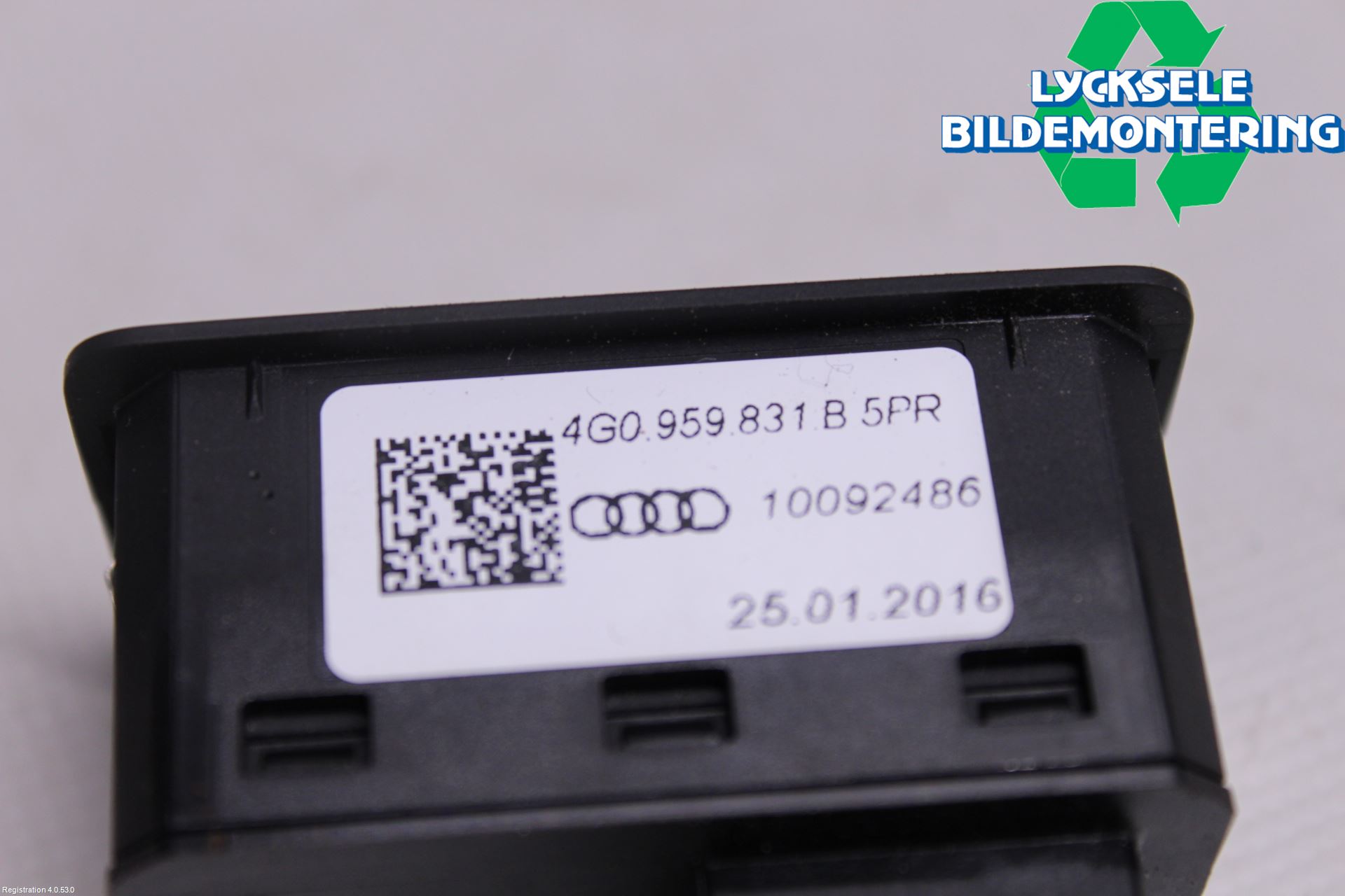 Audi A6 ALLROAD 12-18 Strömställare Baklucka