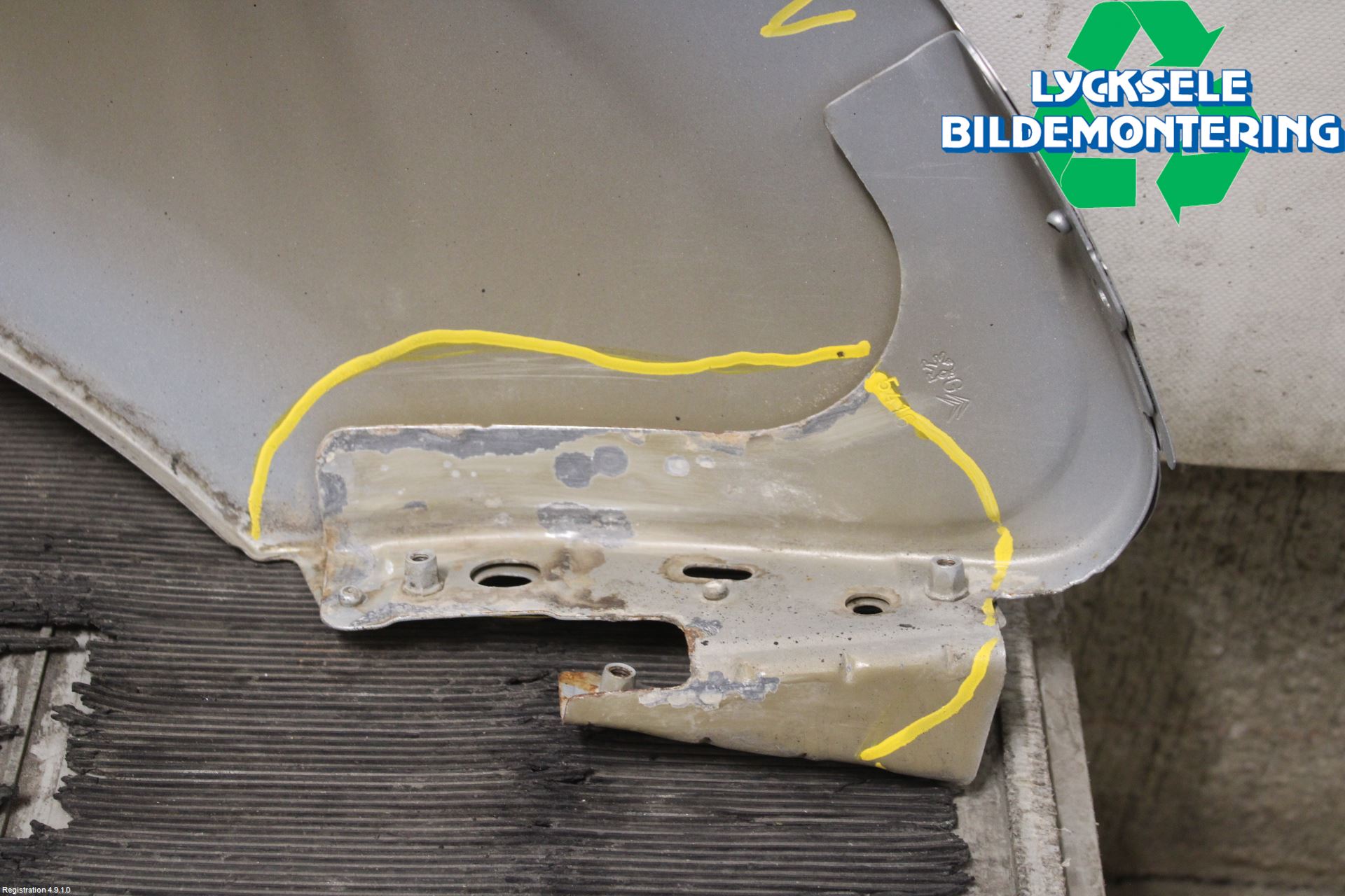 Citroen BERLINGO 08-18 Skärm Fram Vänster