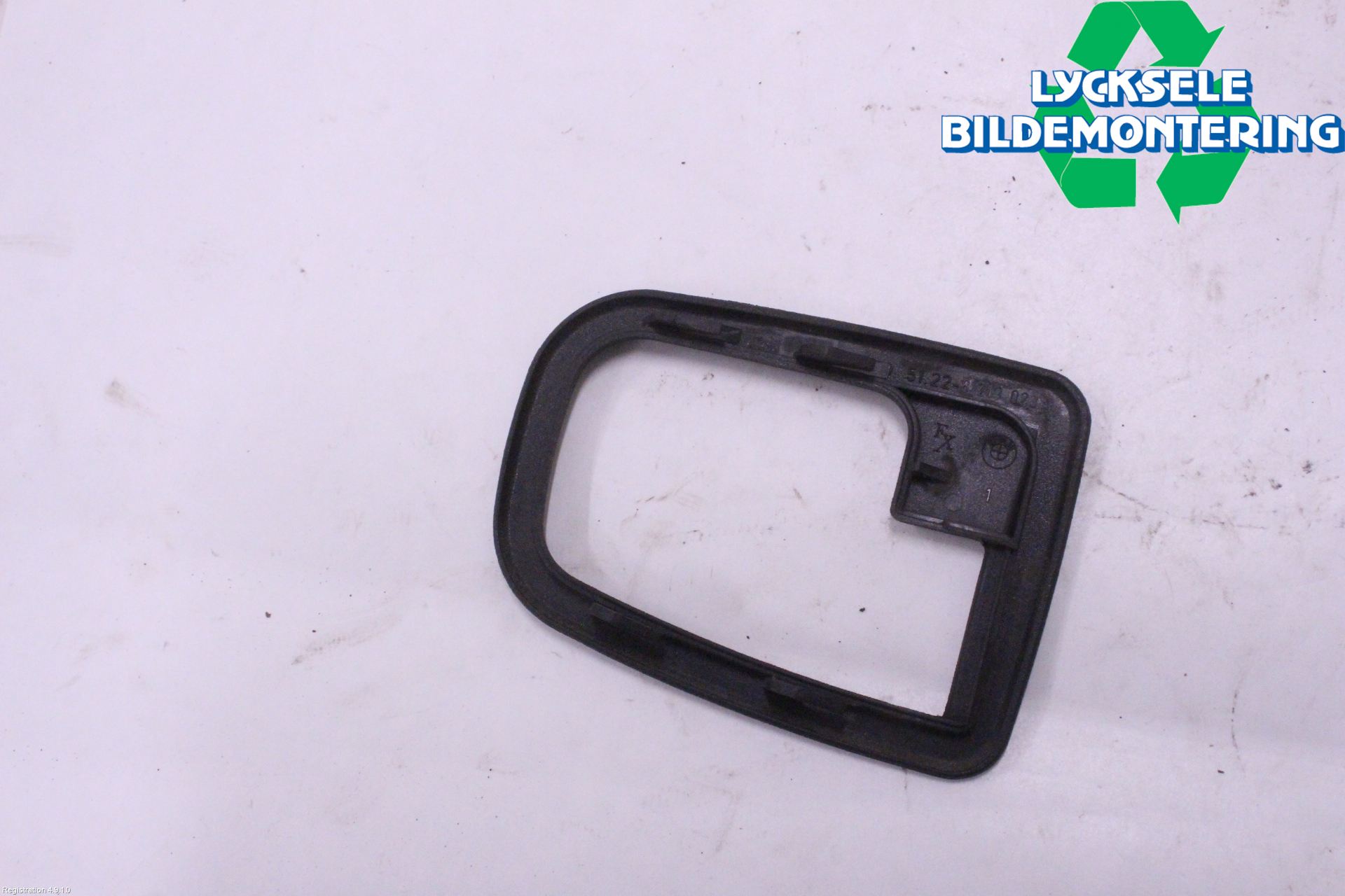 BMW 3 E36      91-00 Dörrhandtag Inre Vä