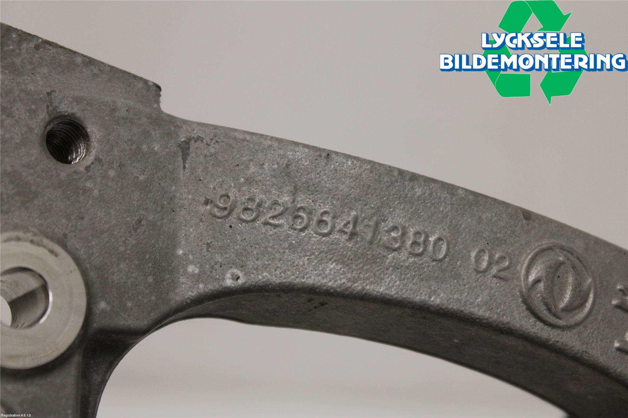 Peugeot 208/E-208 20- Ac Kompressor-Fäste