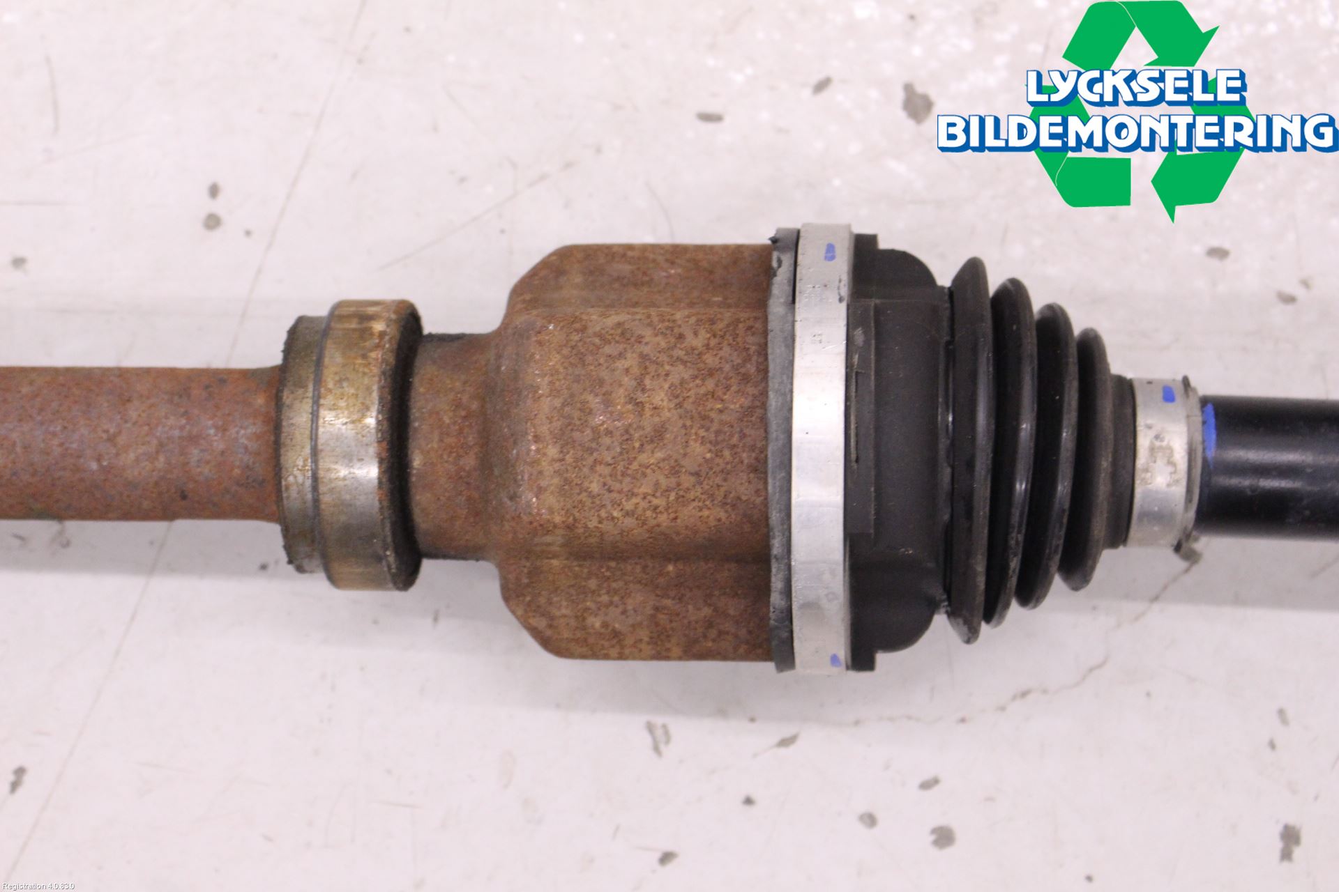 Citroen JUMPY/E-JUMPY 16- Drivaxel Fram Höger