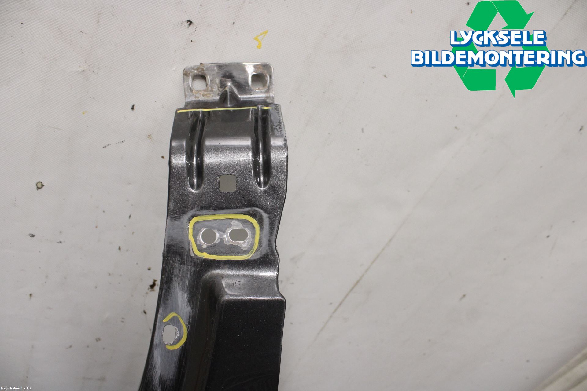 Ford KUGA 13-16 Skärm Fram Höger