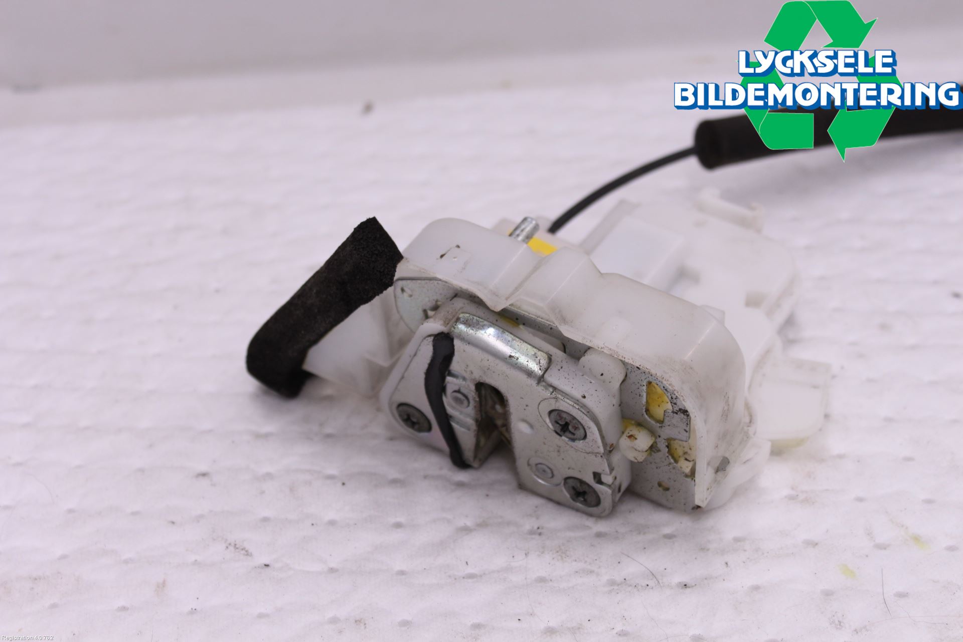 Subaru OUTBACK 10-15 Låskista-Dörrlås